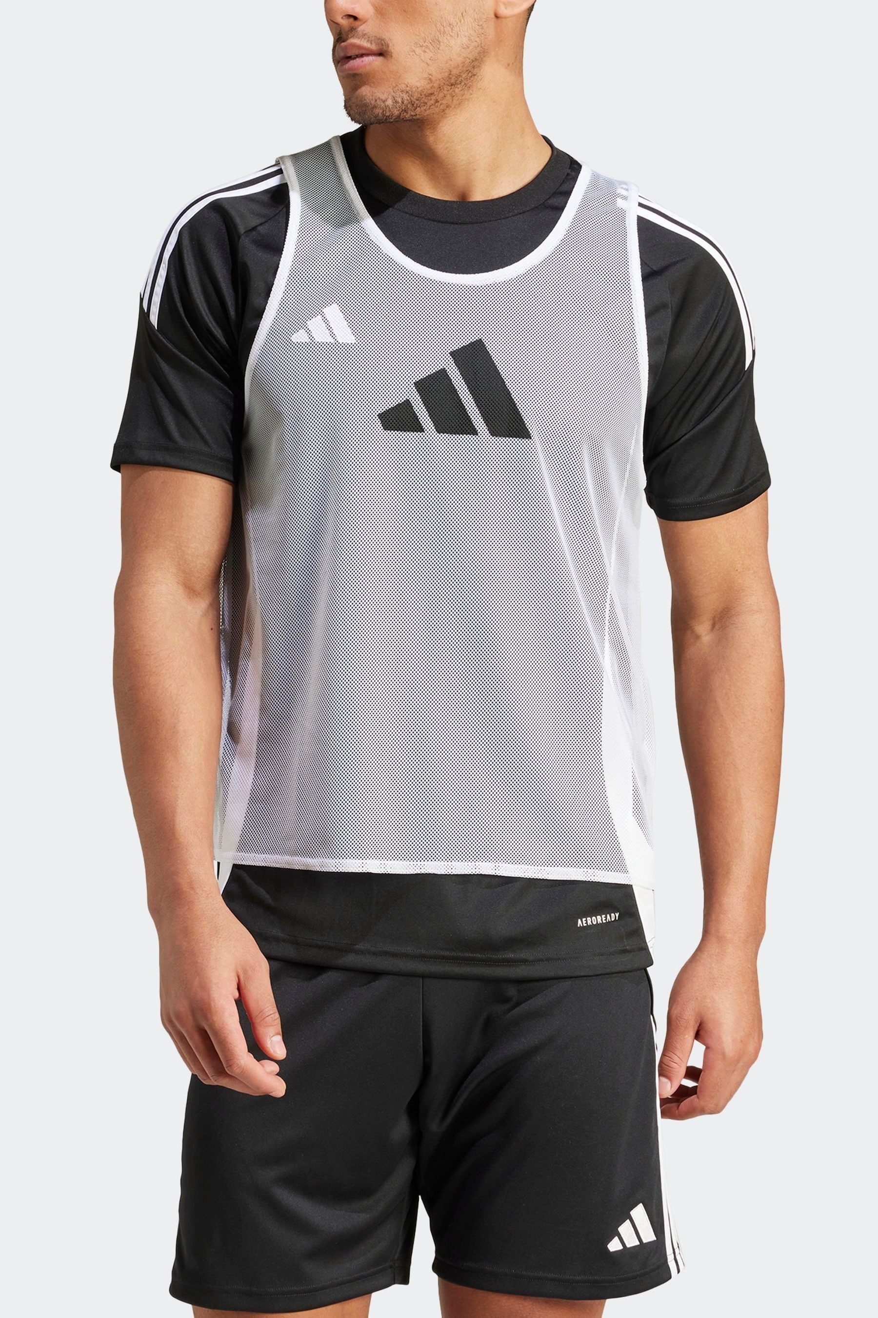 Adidas chino bib online