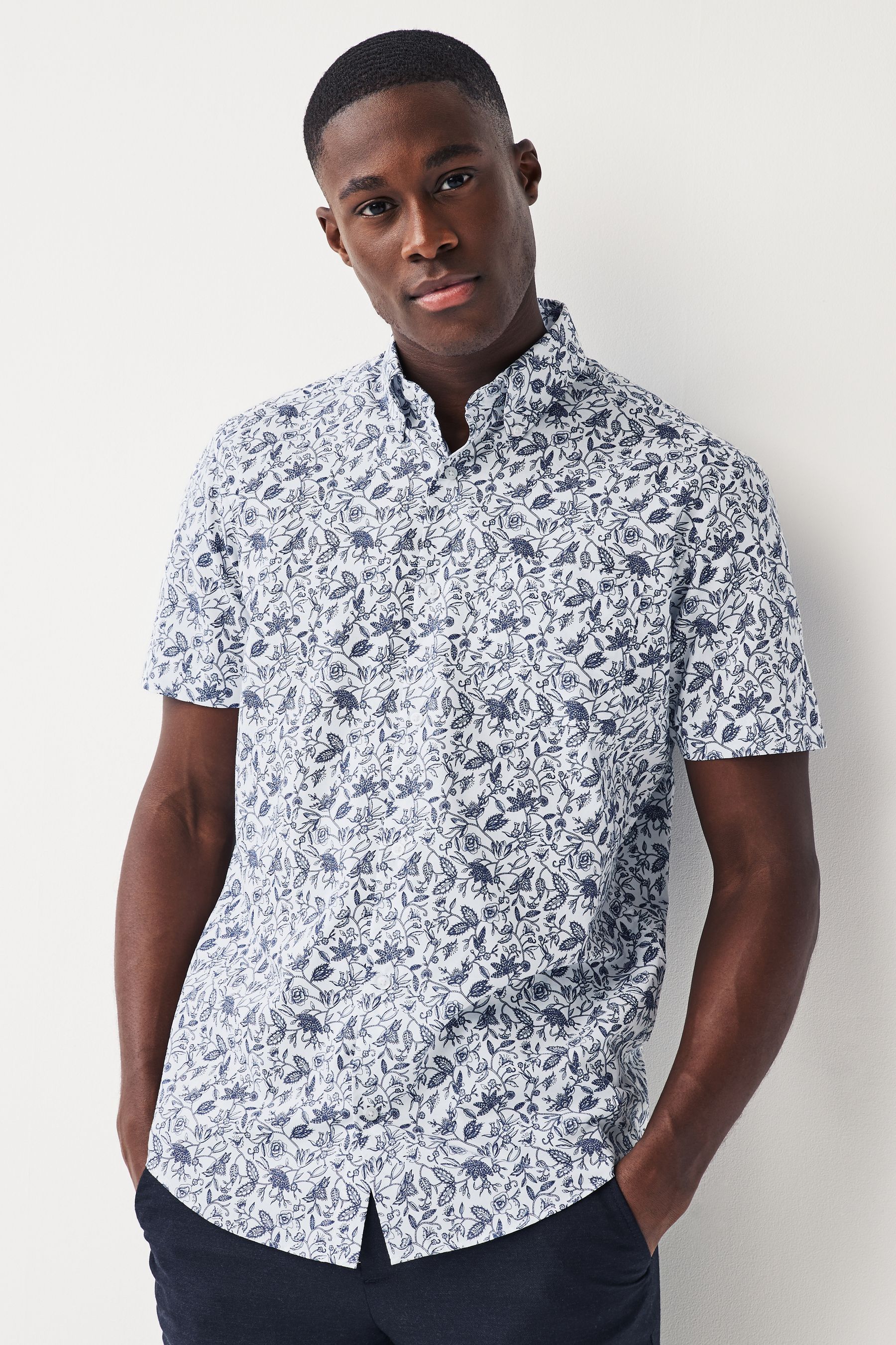 Printed short sleeve button down 2025