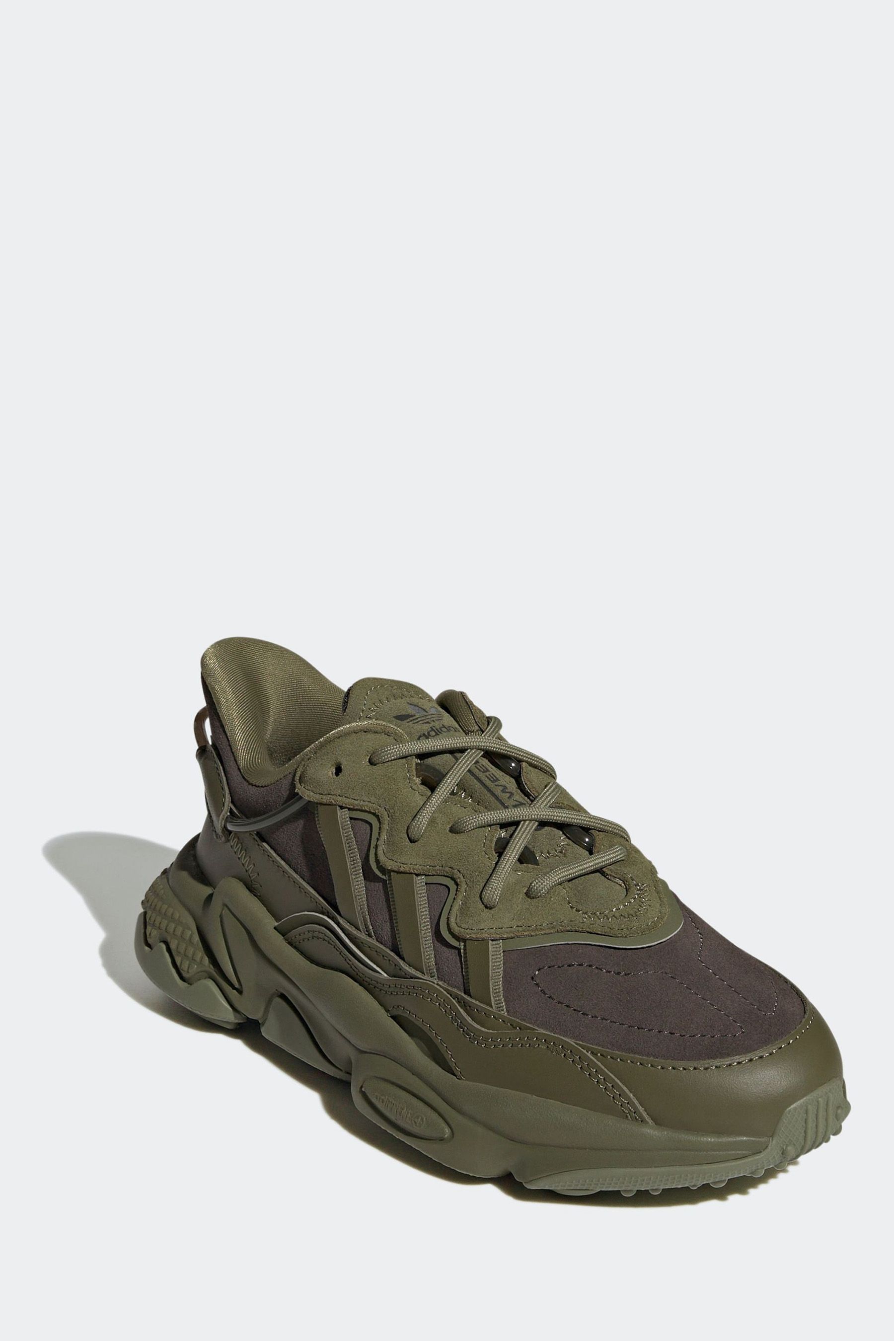 Green ozweego hotsell