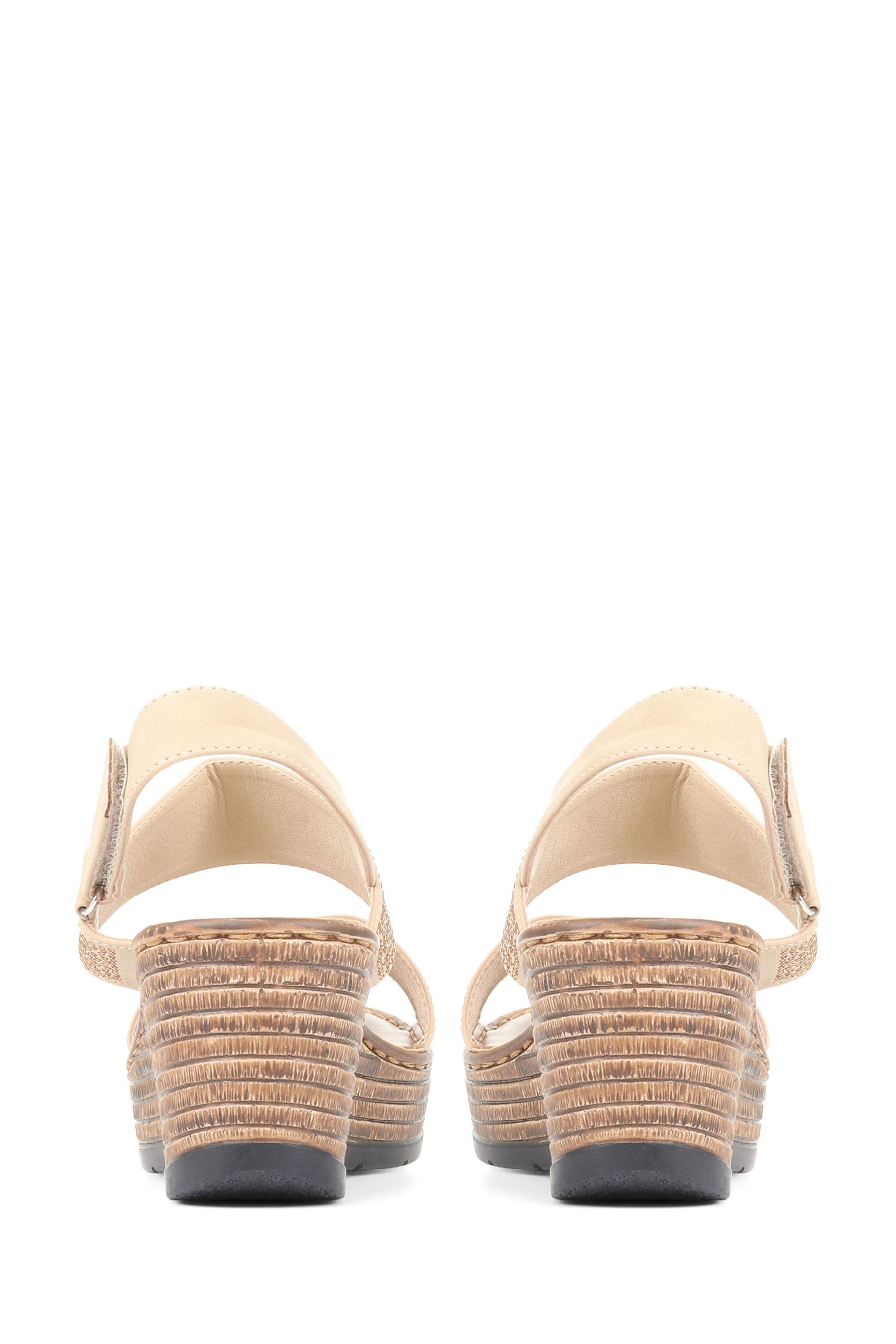 Pavers cheap diamante wedges