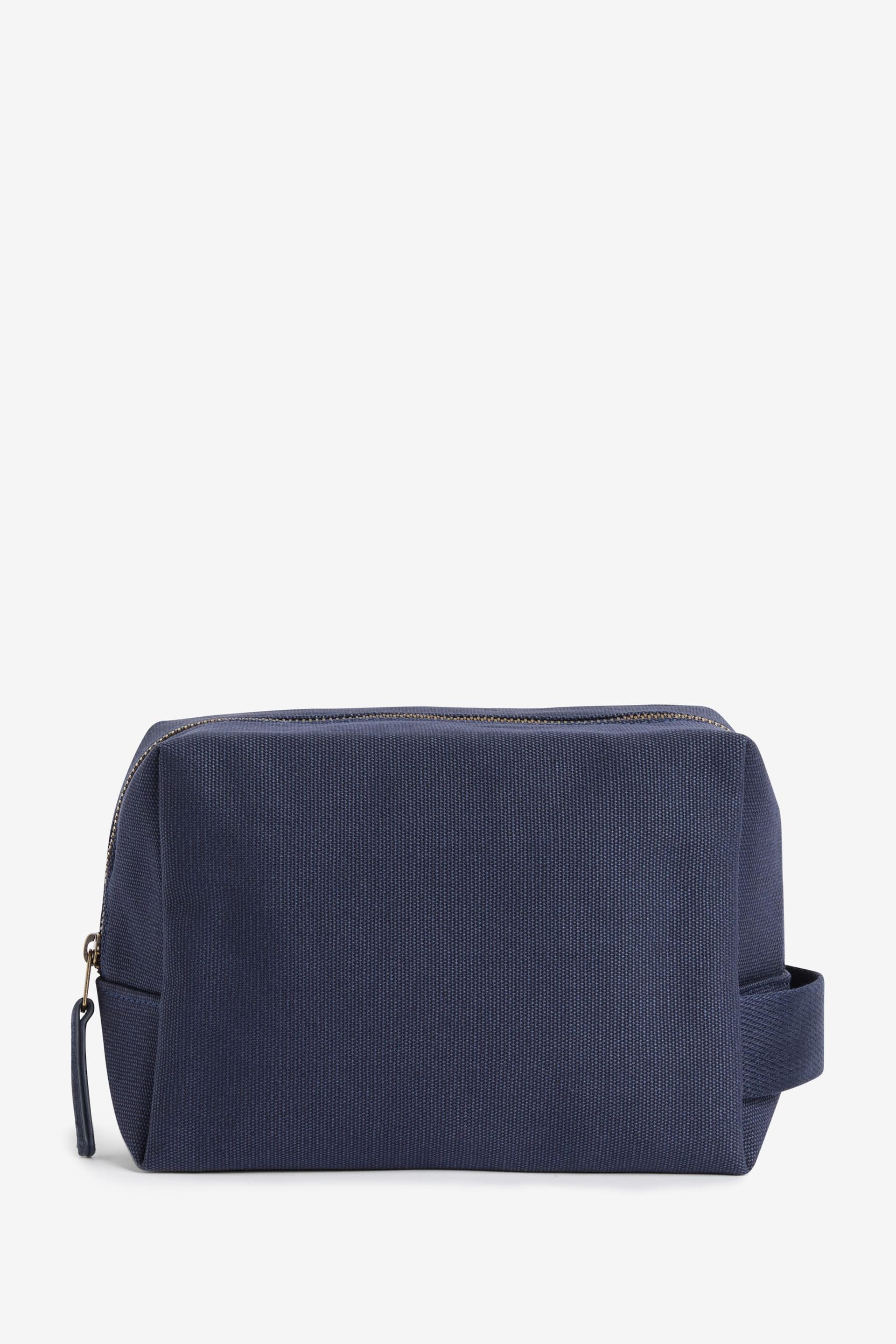 GANT Blue Archive Shield Toiletry Bag - Image 2 of 4