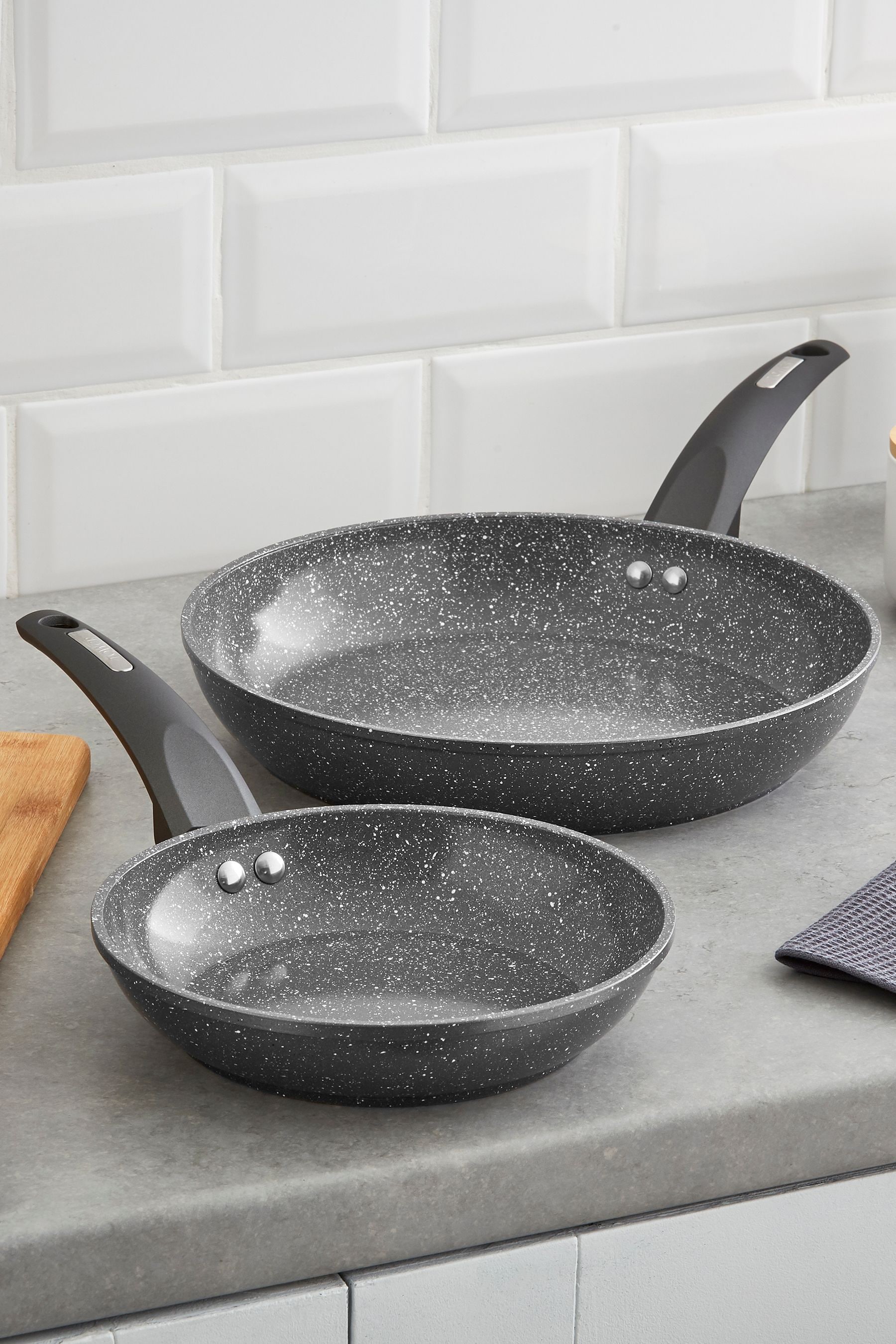 Tower sales kitchenware set