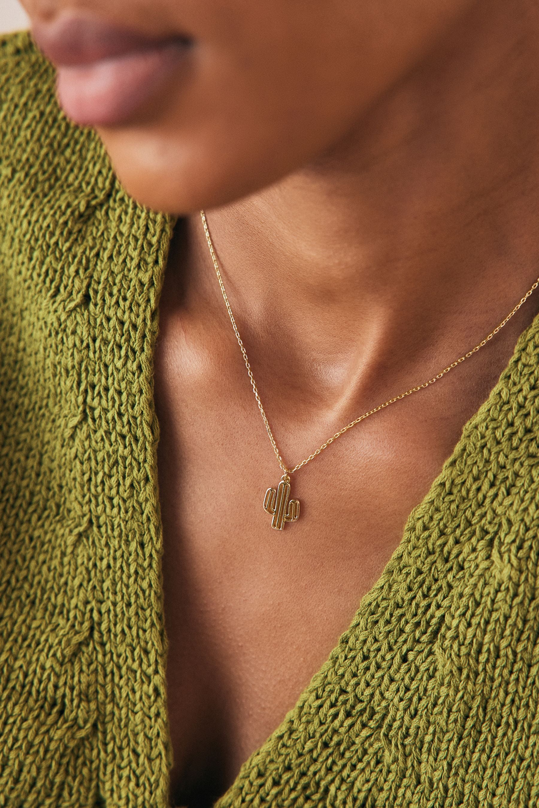 Gold cactus necklace new arrivals