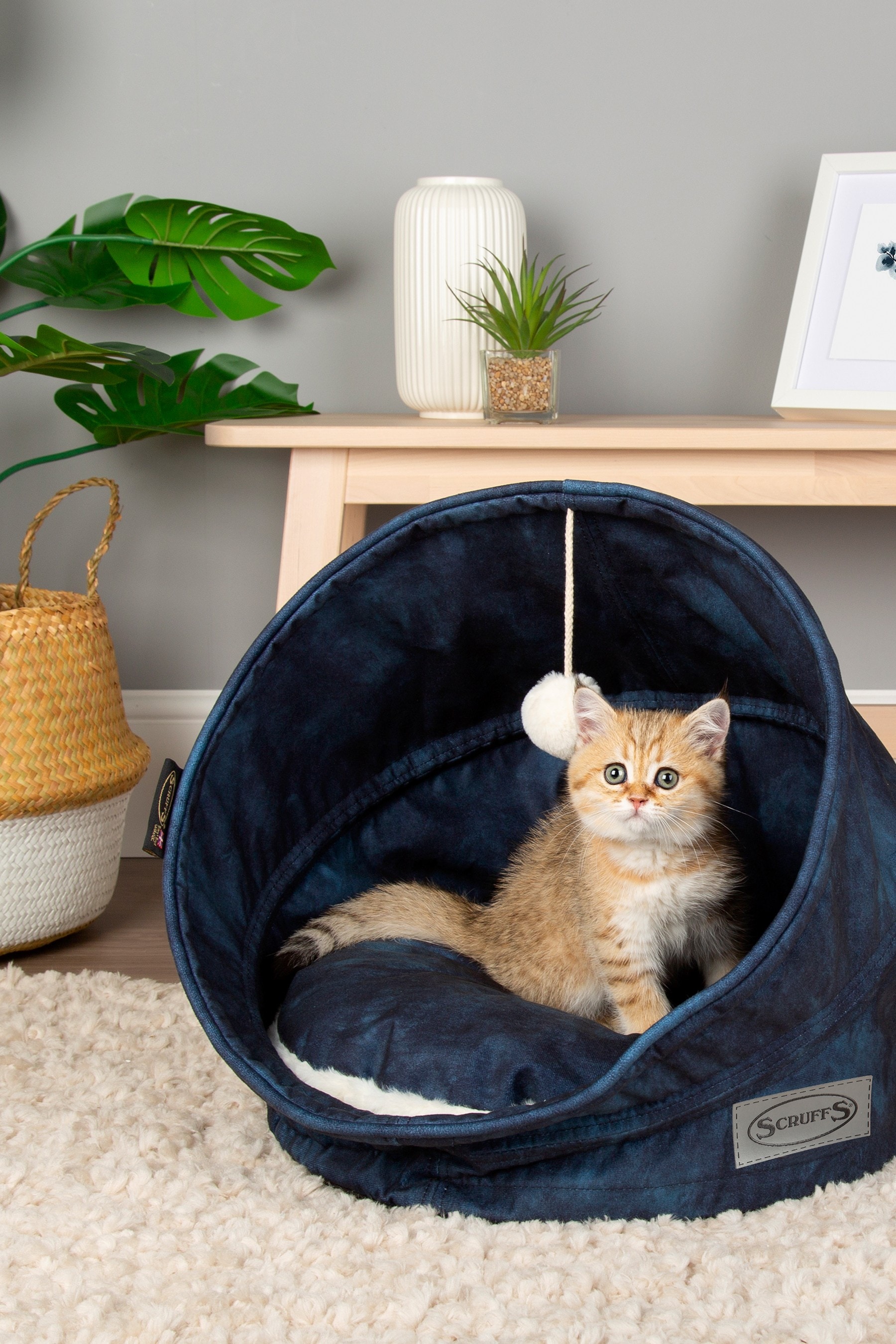 Next hotsell cat bed