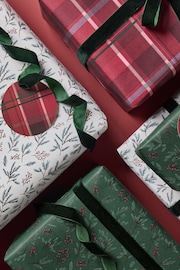 Green Berries Luxury Set of 3, 3m Christmas Wrapping Paper - Image 2 of 4