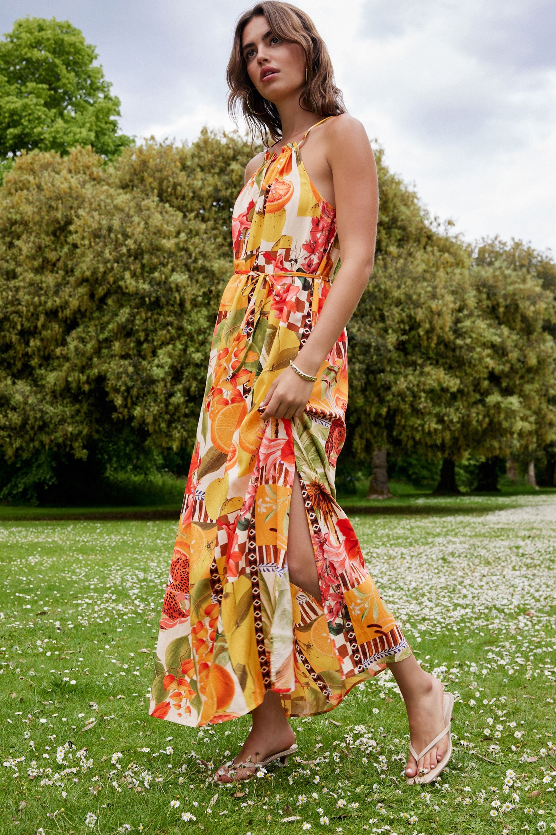 Maxi floral dress canada hot sale