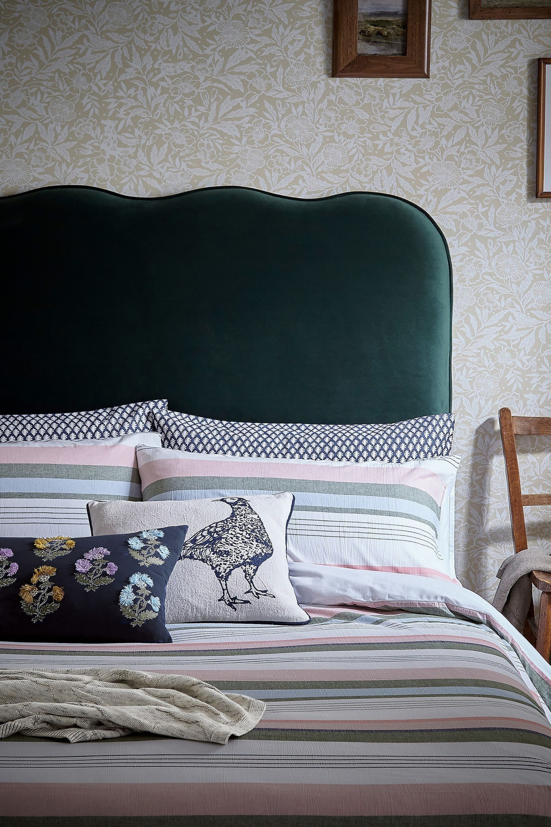 Joules Navy Pheasant Cushion - Image 3 of 5
