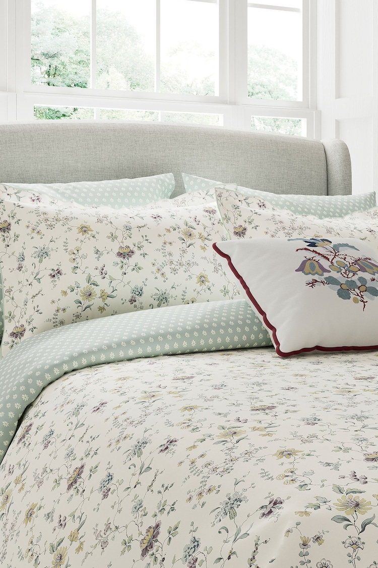 V&A Duck Egg Flora 100% Cotton Duvet Cover and Pillowcase Set - Image 2 of 4