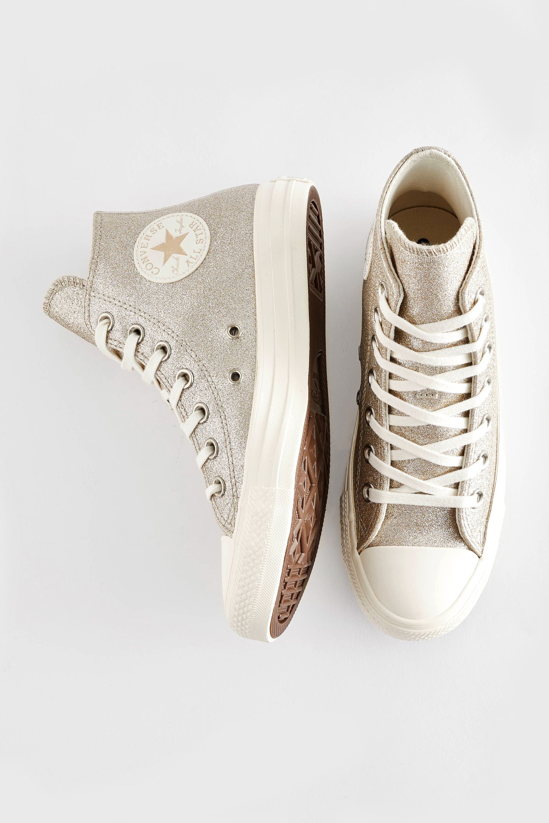 Gold glitter high top converse store