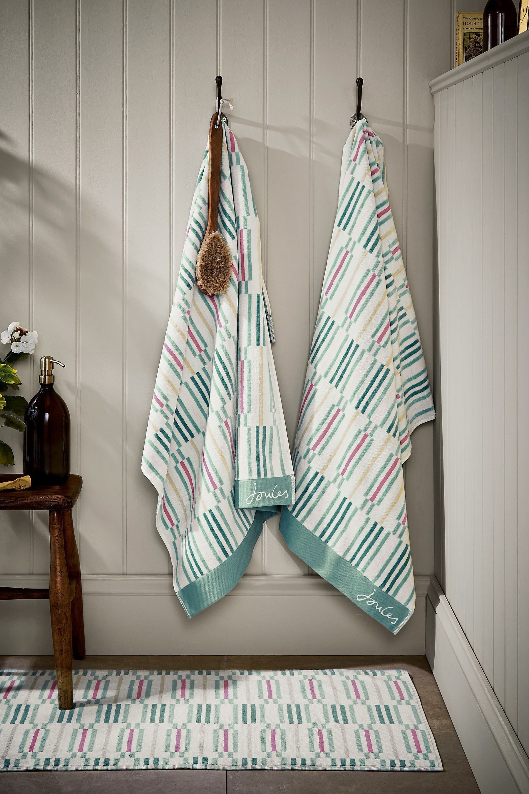 Buy Joules Aqua Collector 100 Cotton Towel from Next Luxembourg