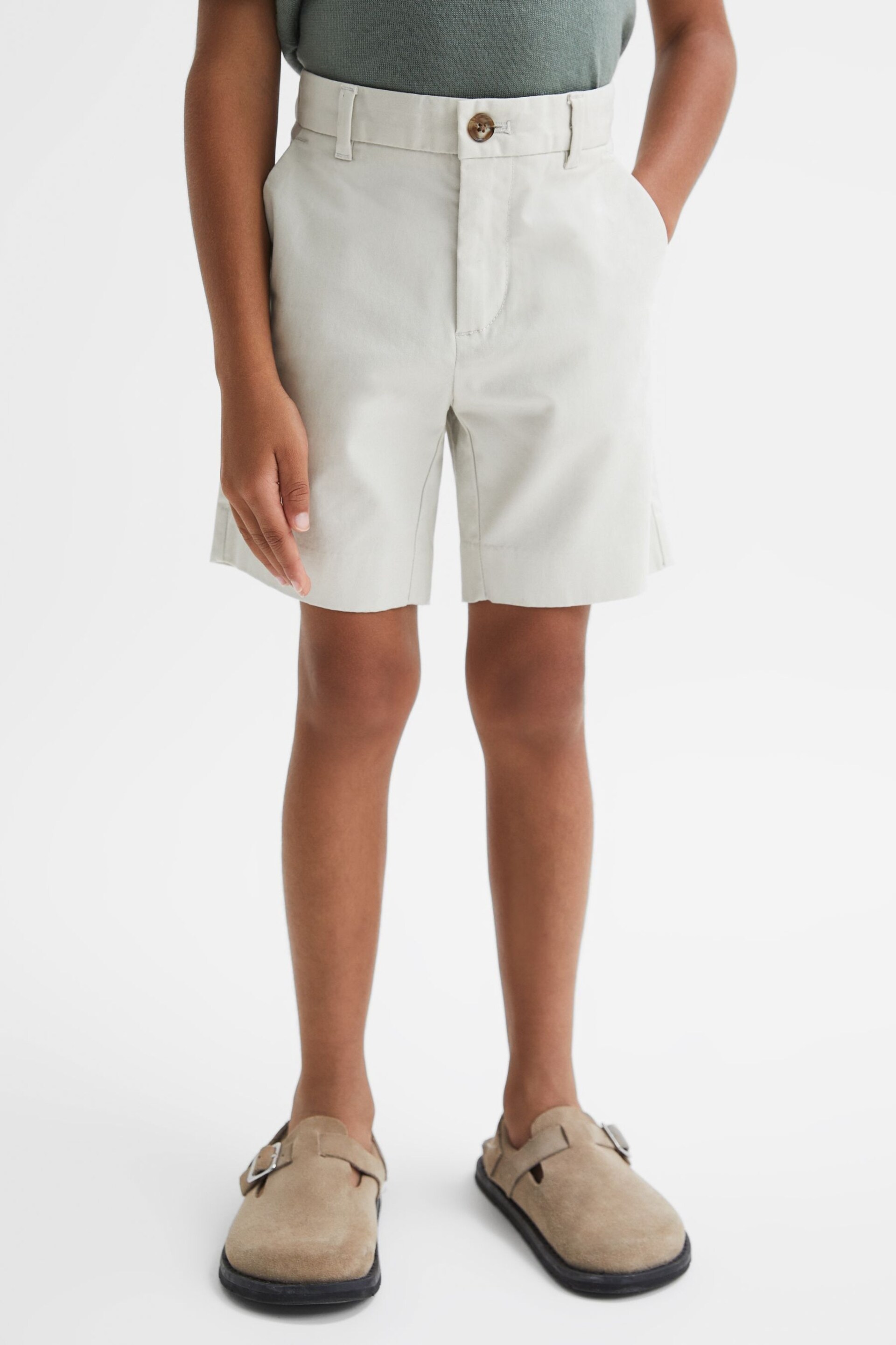 Reiss Chalk Wicket Junior Casual Chino Shorts - Image 1 of 6
