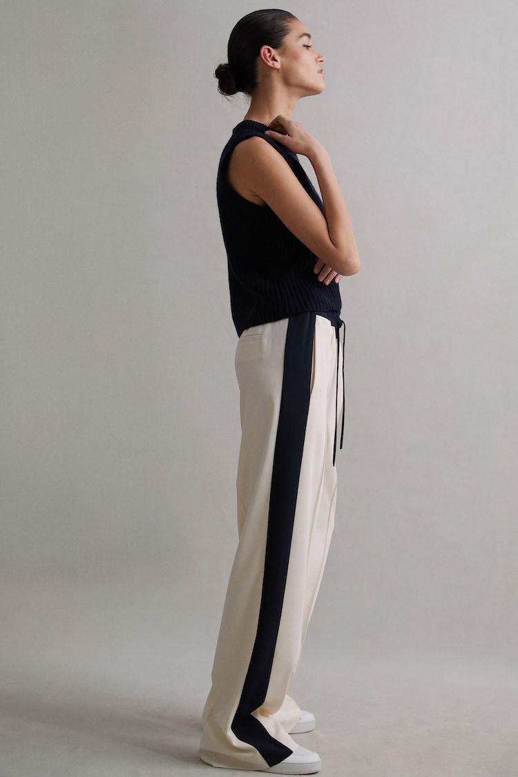 Reiss Cream May Wide Wide Leg Contrast Stripe Drawstring Trousers - Image 1 of 7