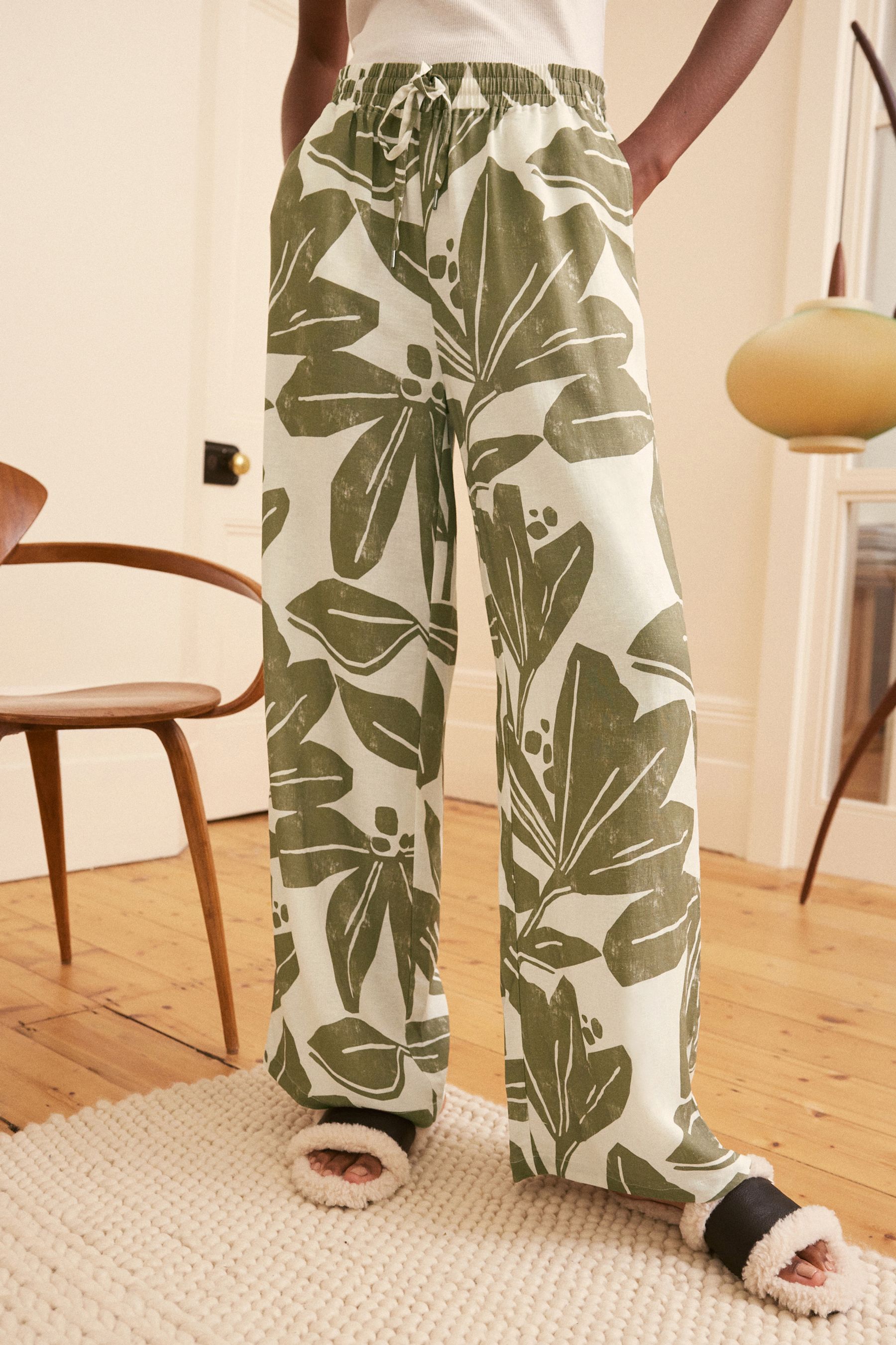 Lightweight pyjama bottoms on sale