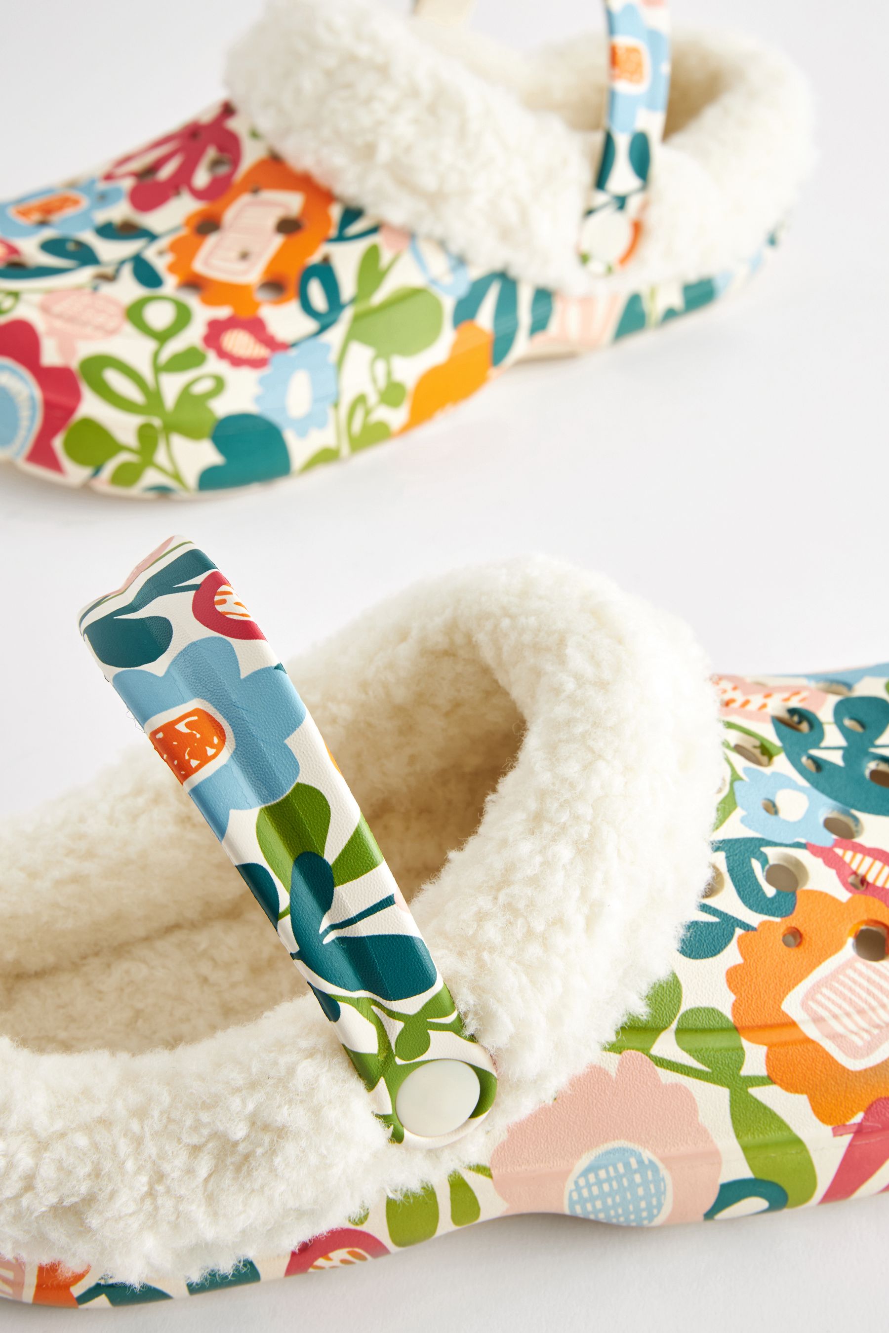 Nike floral slippers sales