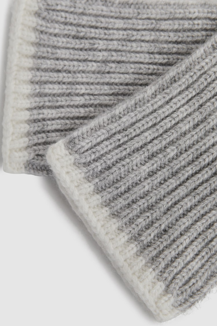 Reiss Grey/Ecru Hazel Wool Blend Contrast Trim Gloves - Image 2 of 2