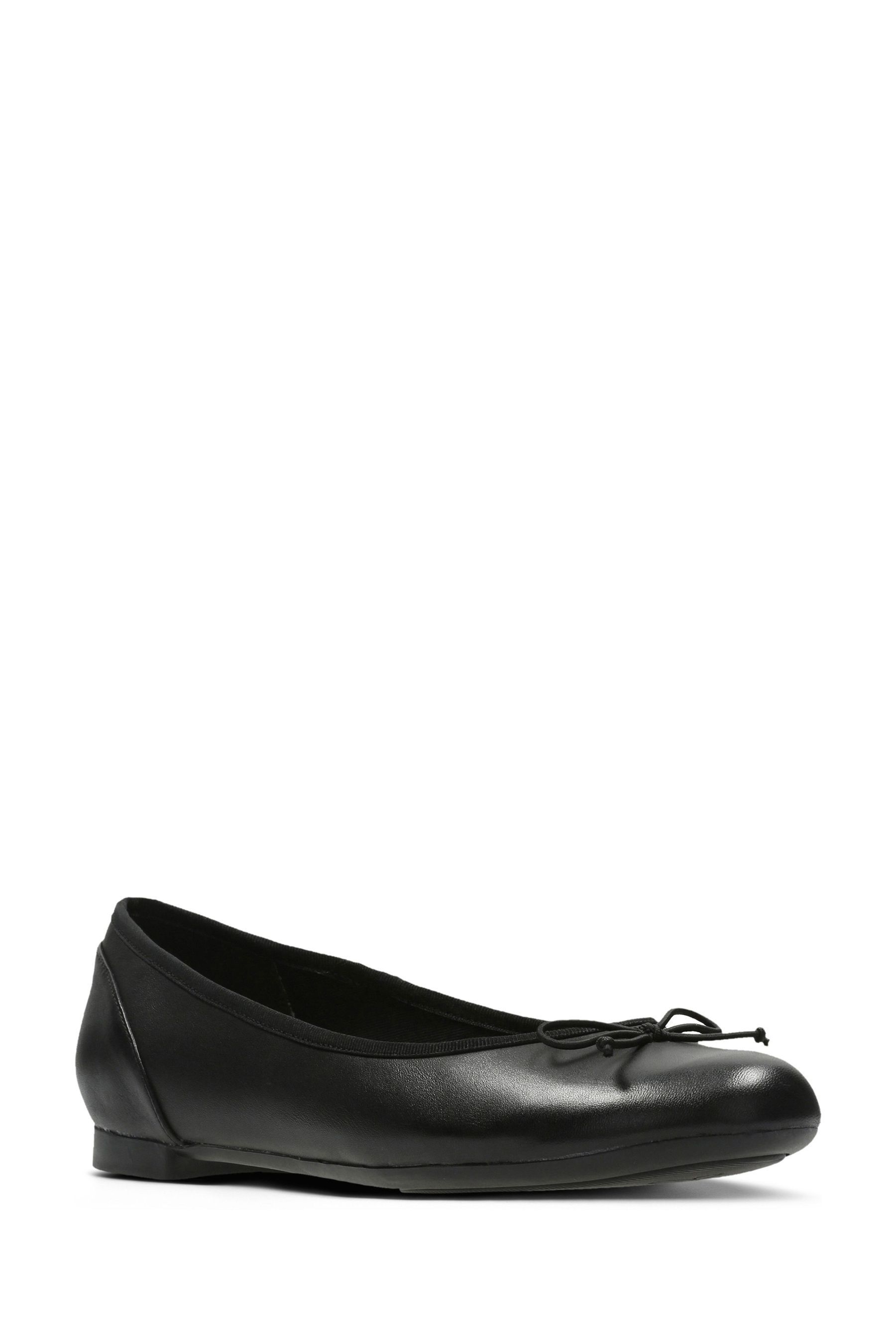 Clarks black ballet pumps discount
