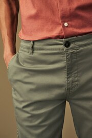 Khaki Green Slim Fit Premium Laundered Stretch Chino Shorts - Image 4 of 9