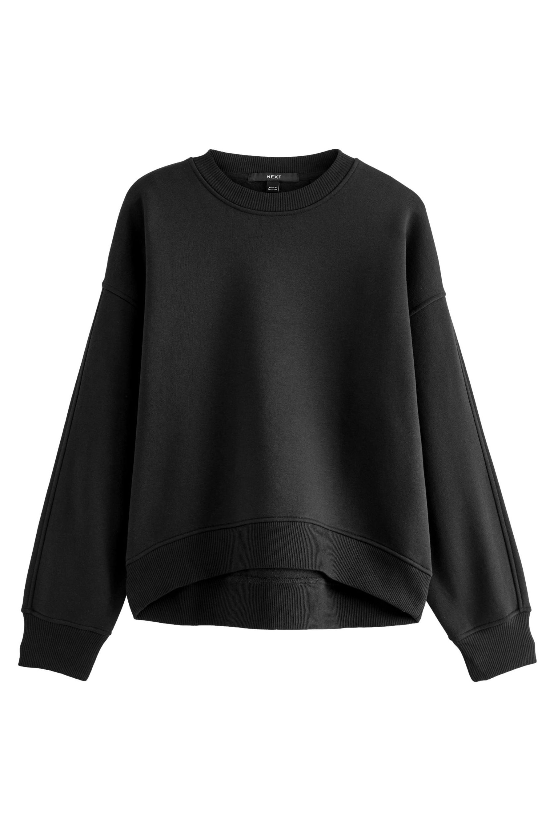 Round hot sale neck sweatshirts