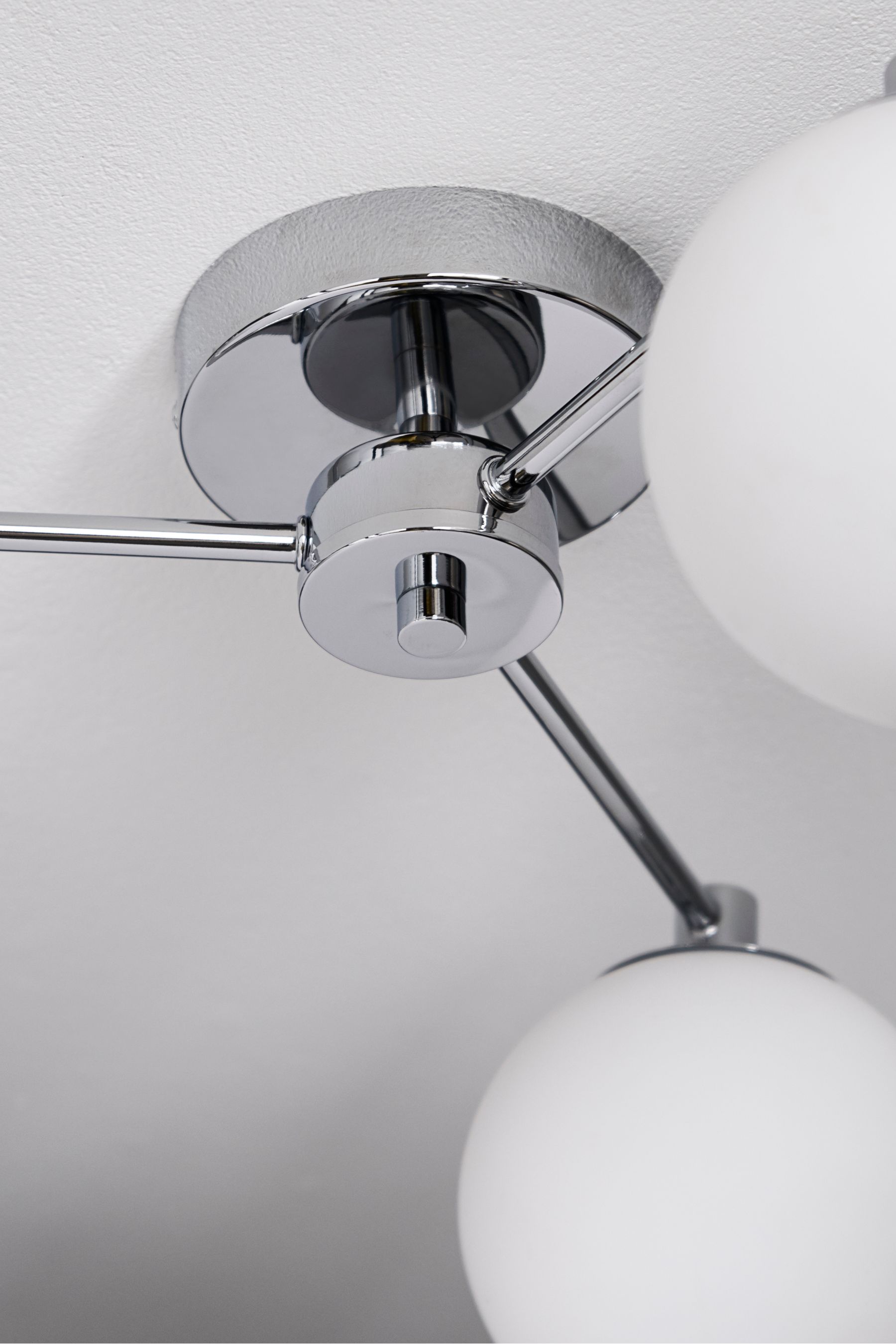 Pasadena clearance flush fitting