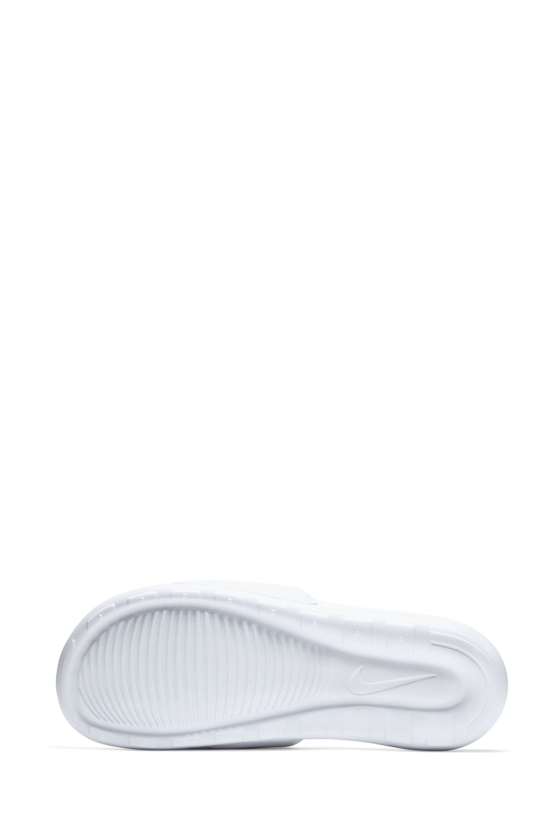 Nike White/Black Victori One Sliders - Image 6 of 8