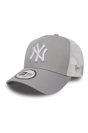 New Era® New York Yankees Clean A-Frame Trucker Cap