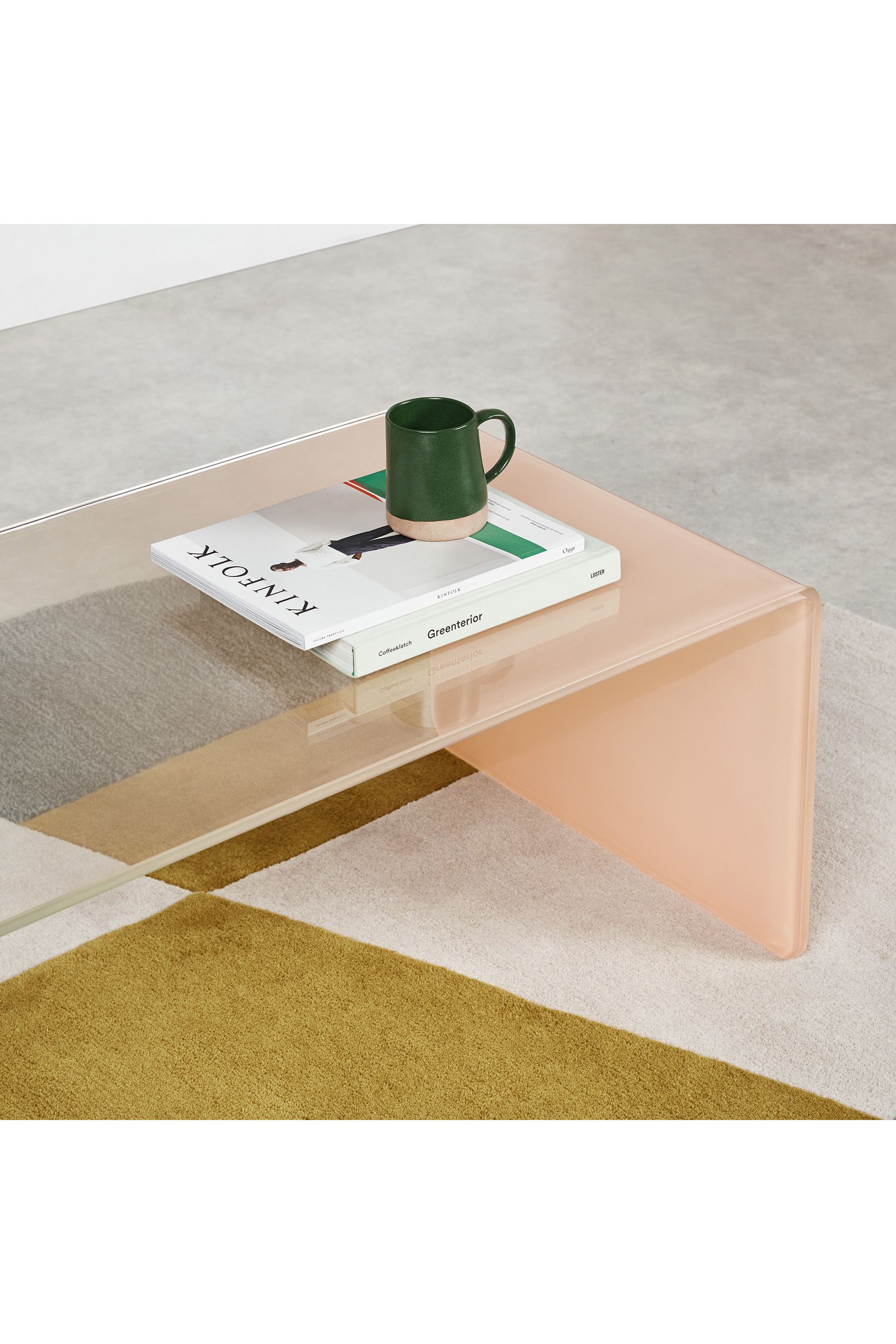Hesta nesting on sale side table