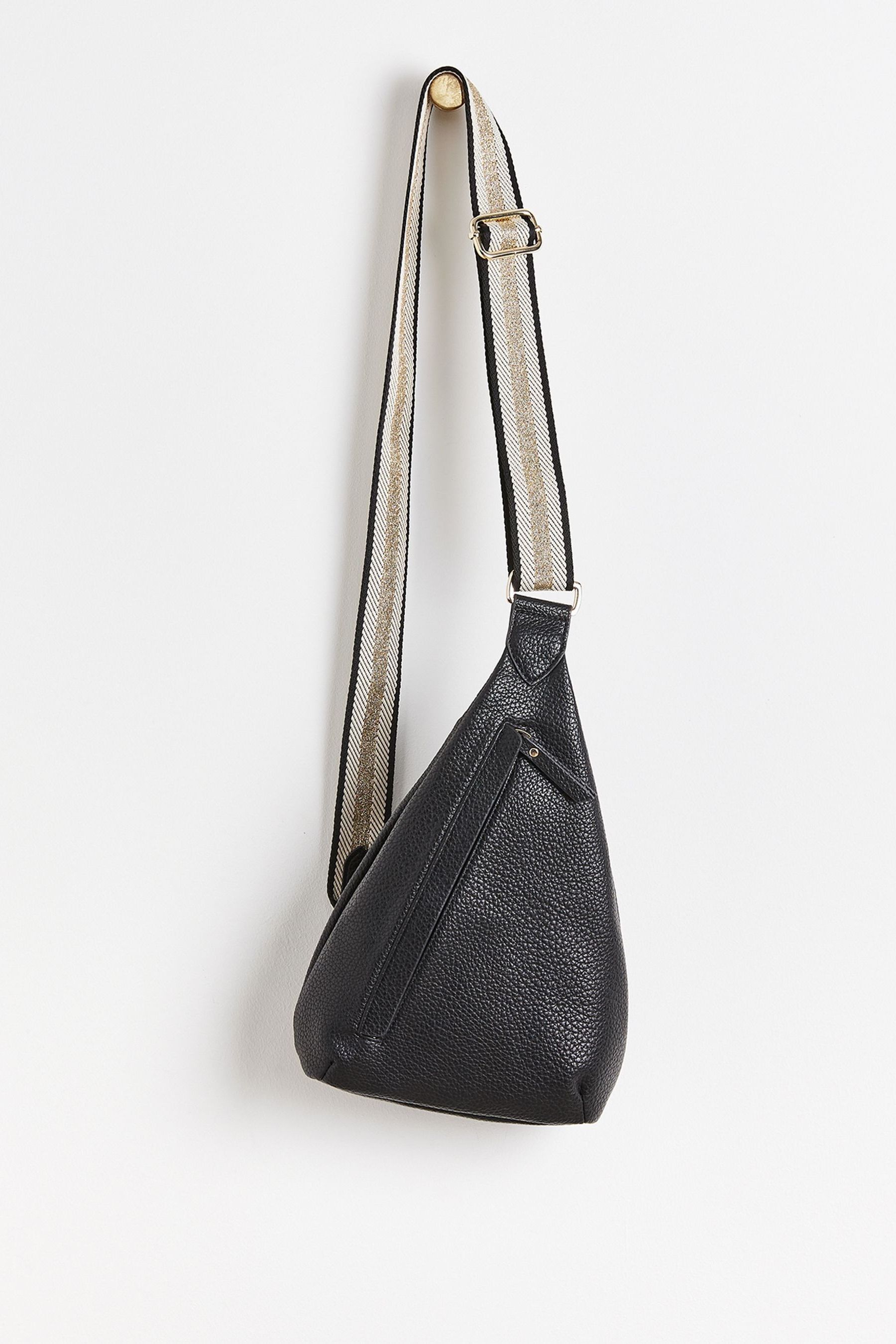 Brooke large pebbled leather shoulder bag shop