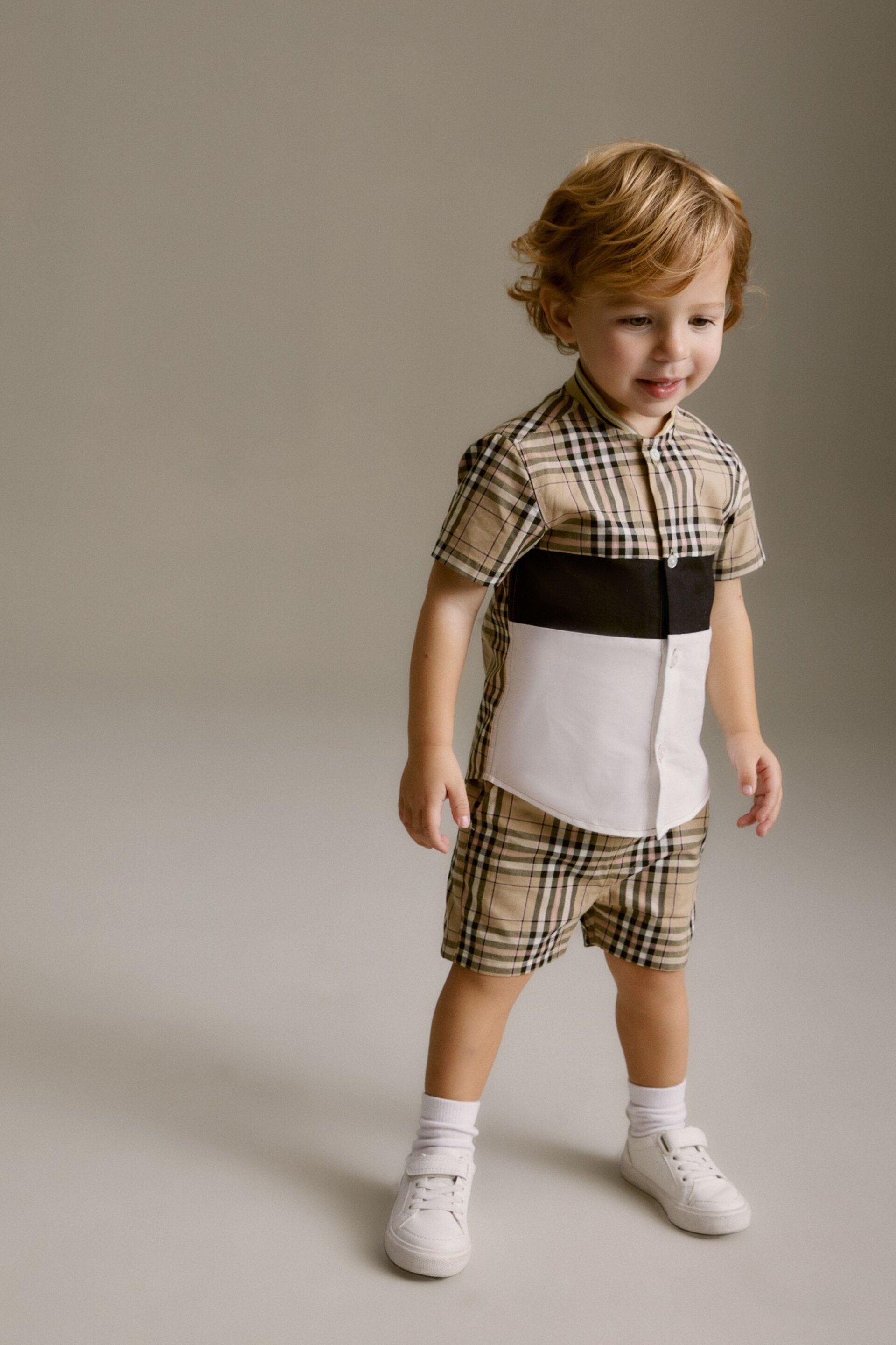 Tan/Ecru colour block Short Sleeves Colourblock Shirt and Shorts Set (3mths-12yrs) - Image 2 of 6