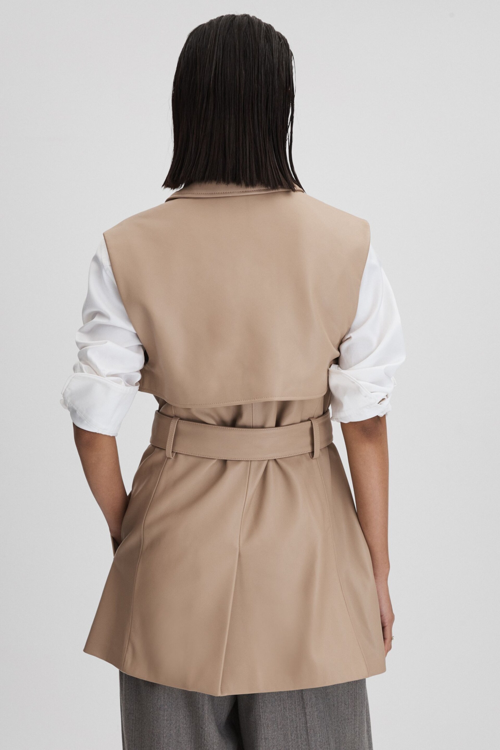 Reiss Neutral Everley Leather Double Breasted Gilet - Image 5 of 7