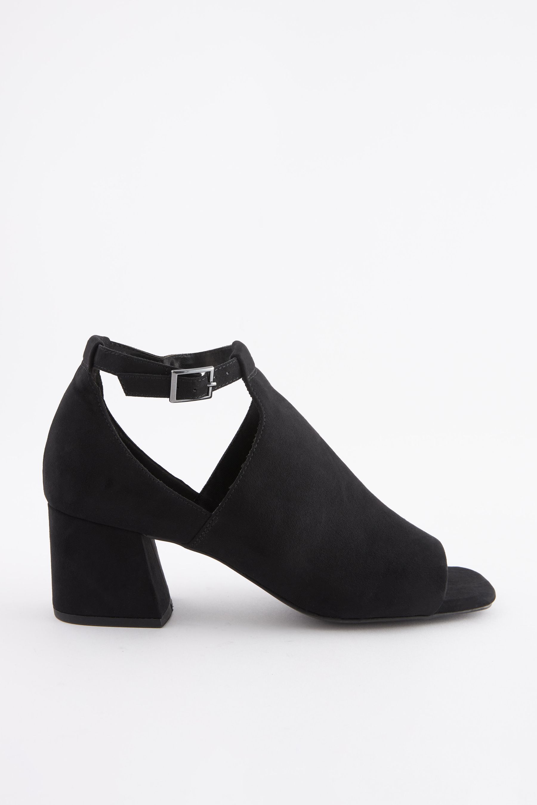 Black boots low cut new arrivals