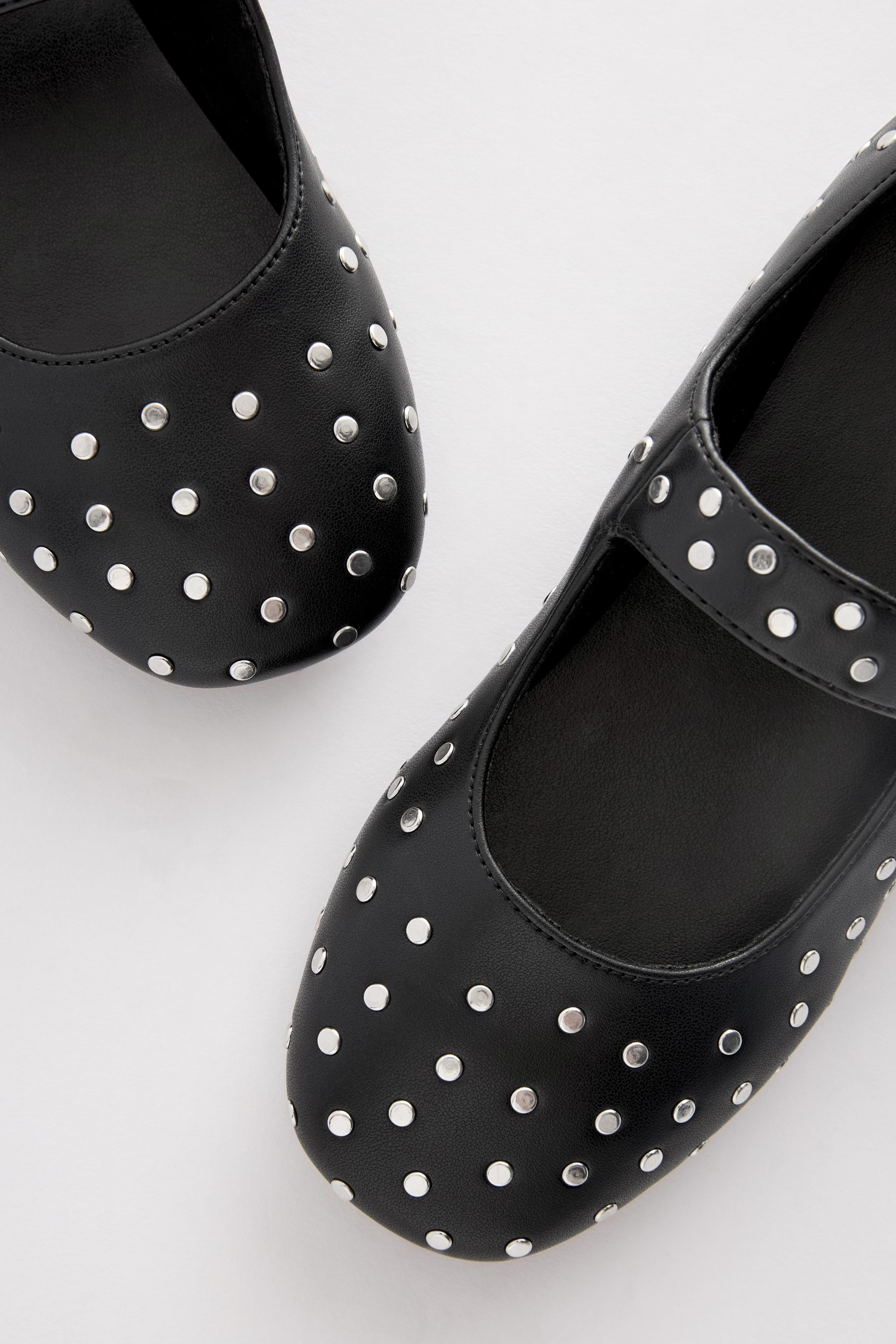 White and black polka dot shoes on sale
