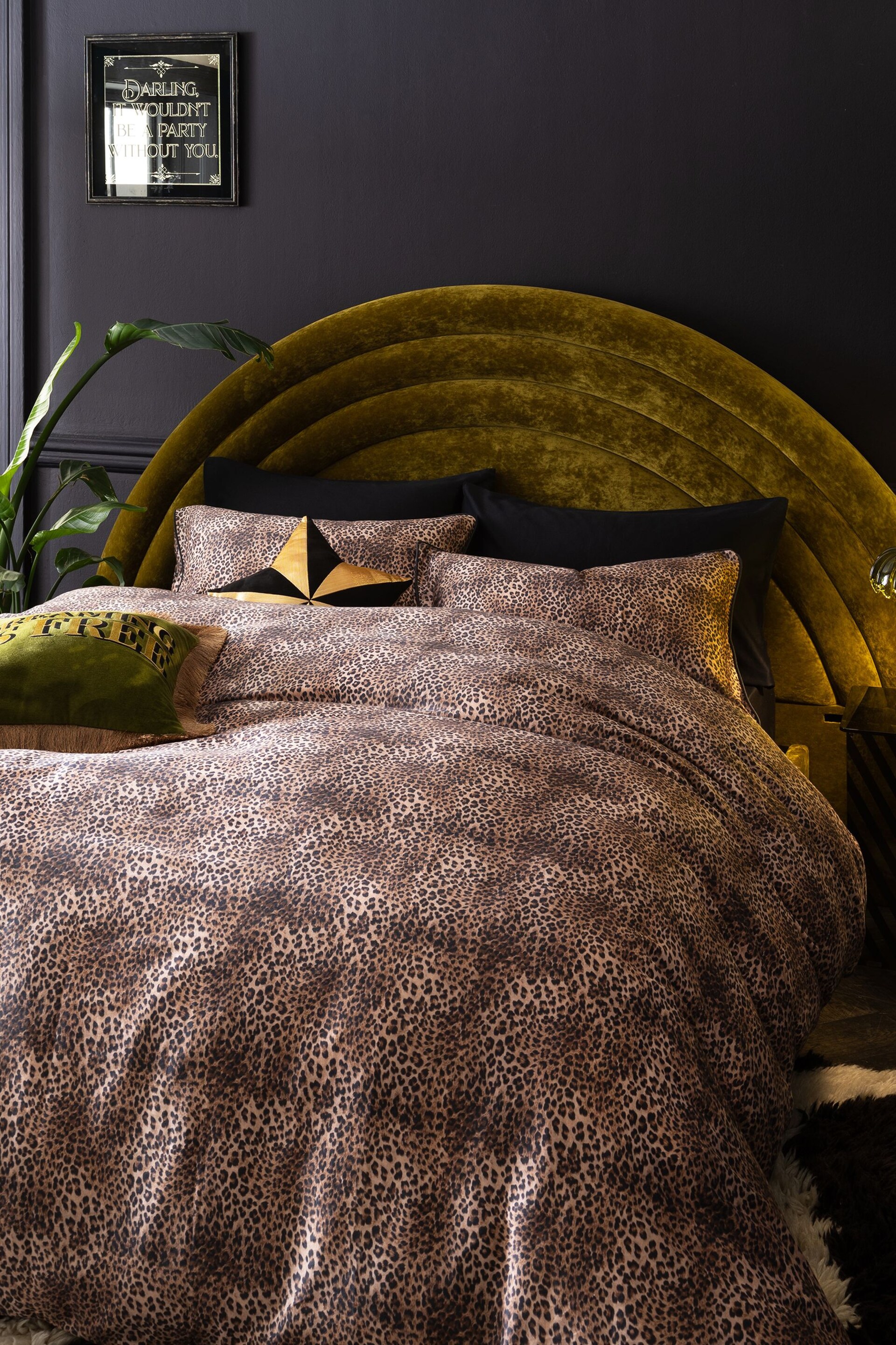 Rockett St George Leopard Love Duvet Cover and Pillowcase Set - Image 2 of 5