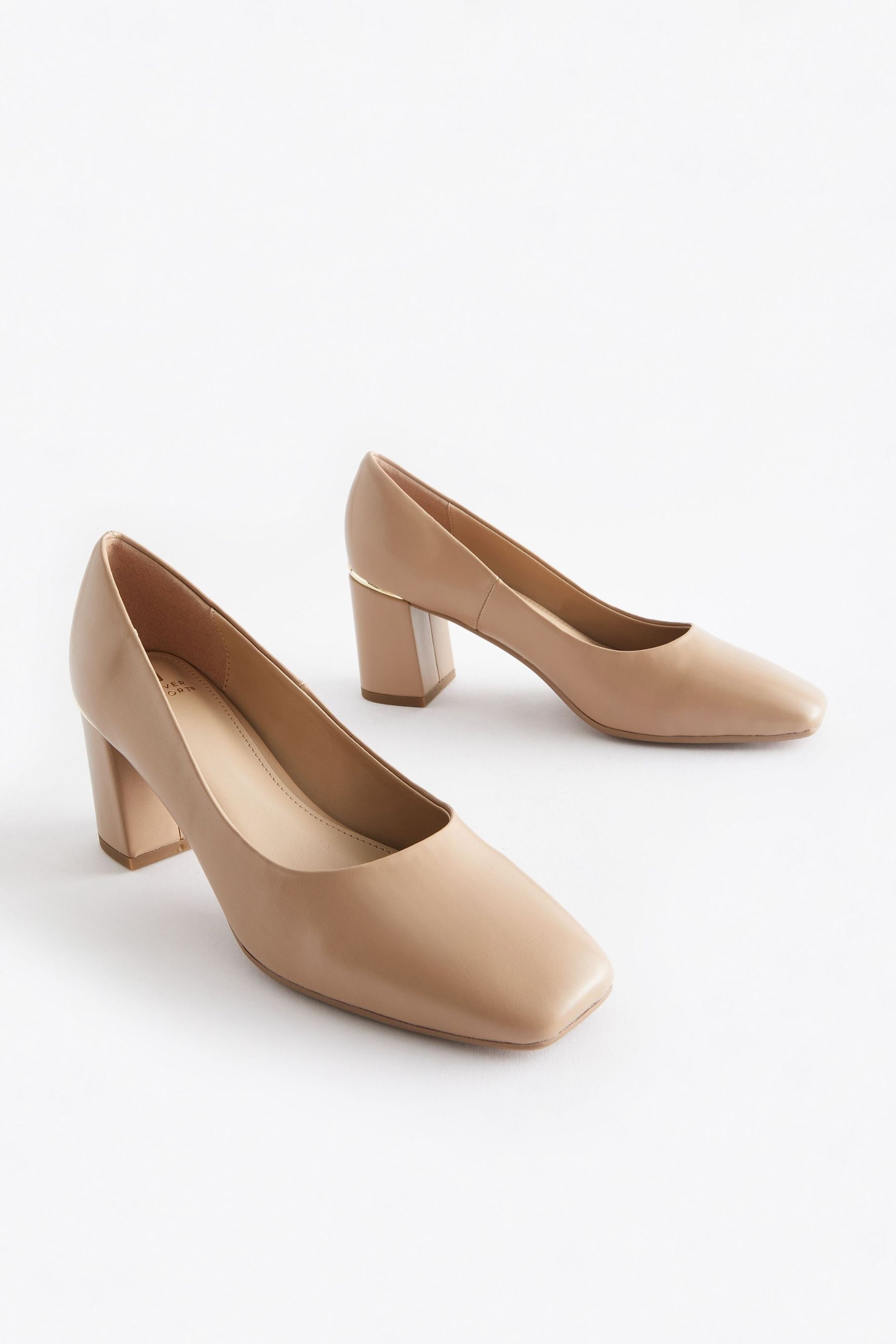 Taupe shoes shop