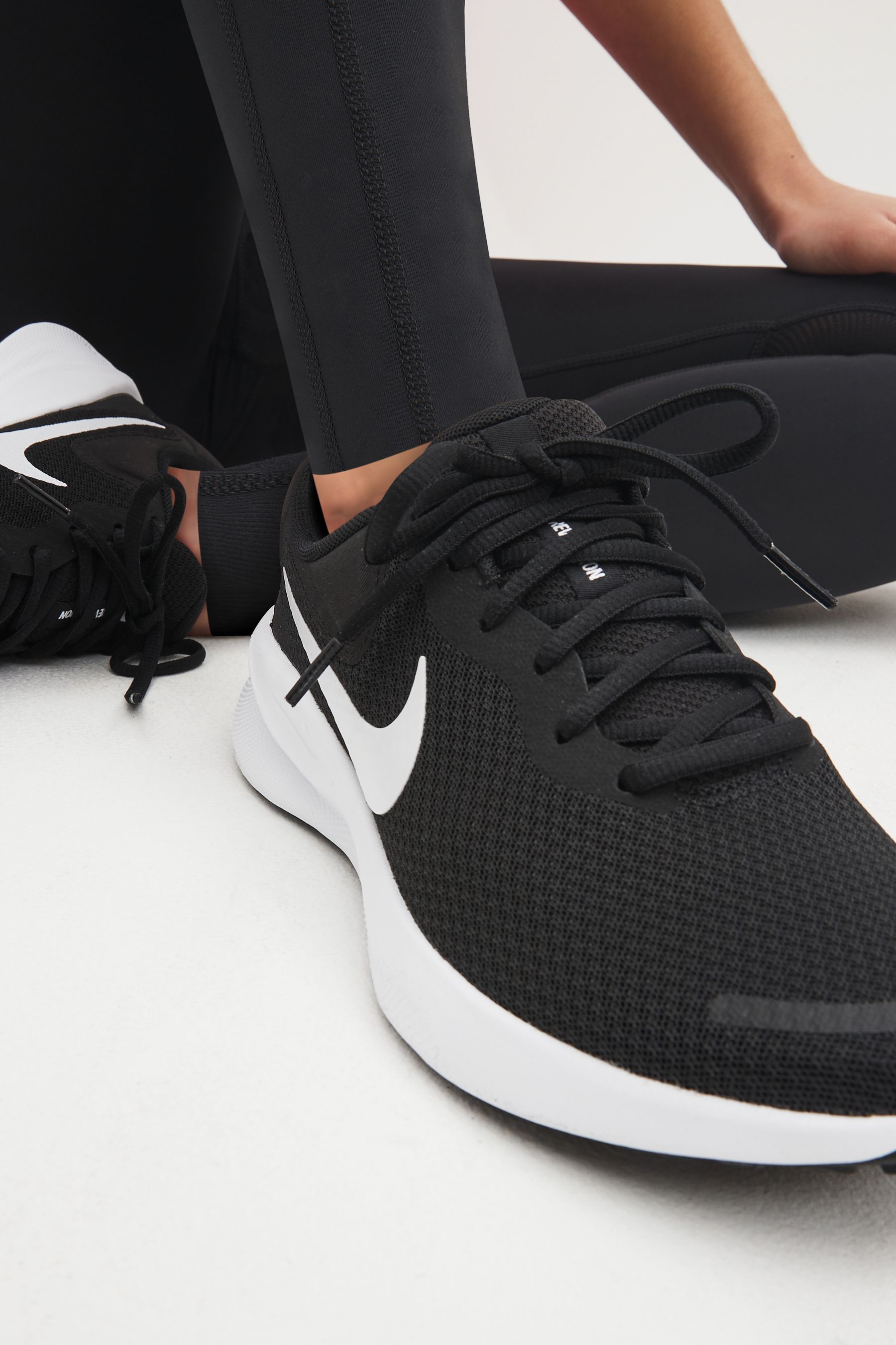 Nike Black White Revolution 7 Road Running Trainers