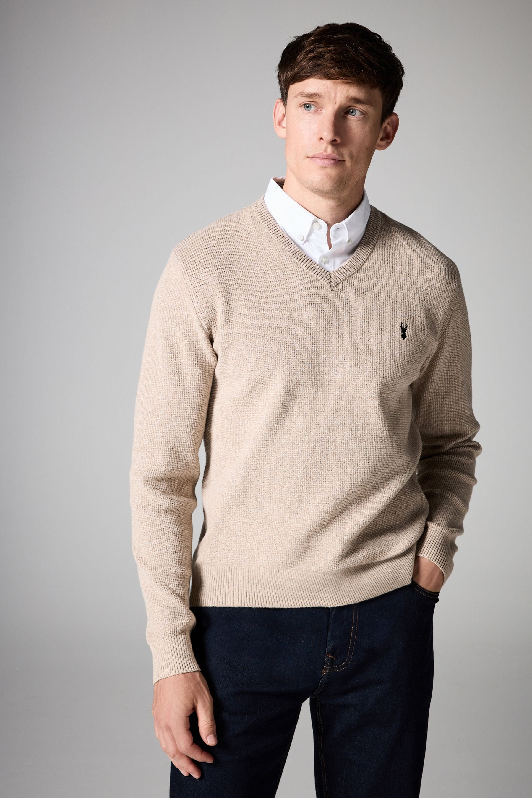 Mock v neck outlet