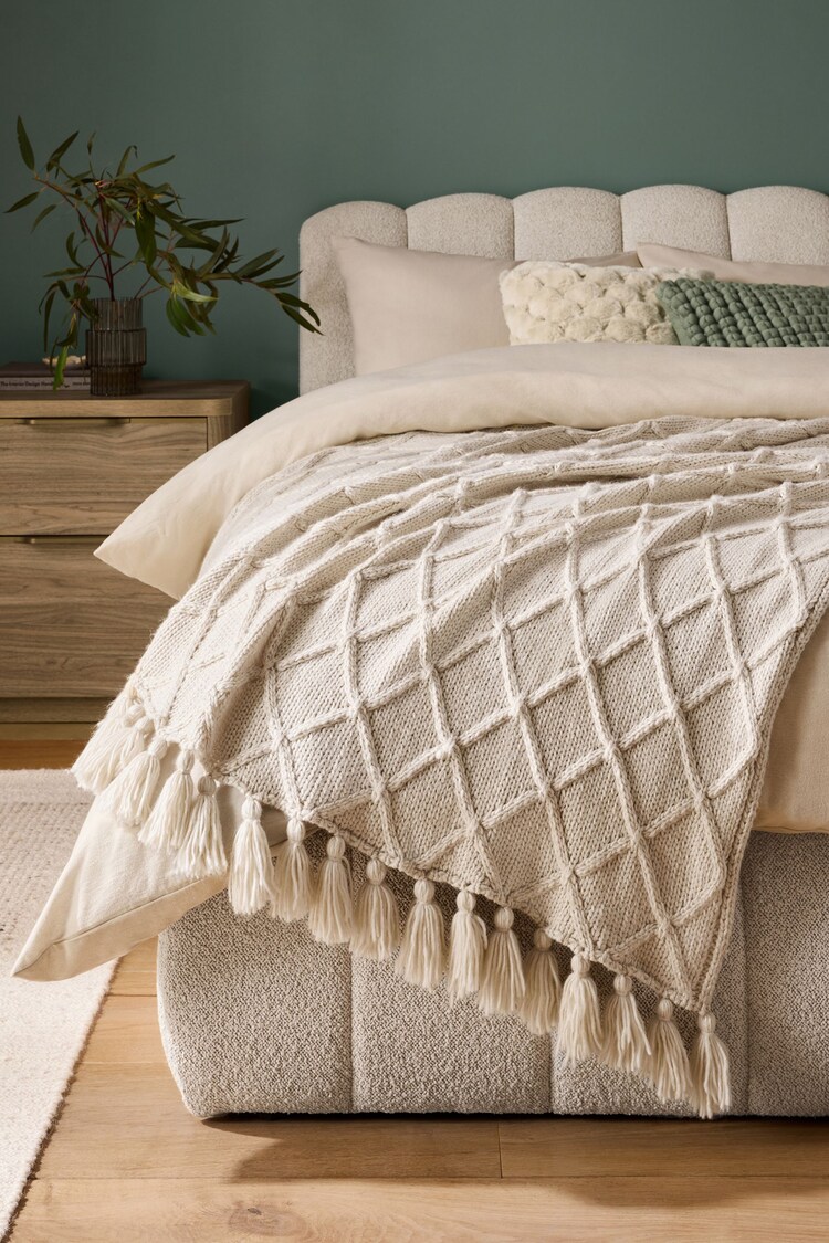 Light Natural Chunky Cable Knit Throw - Image 1 of 6