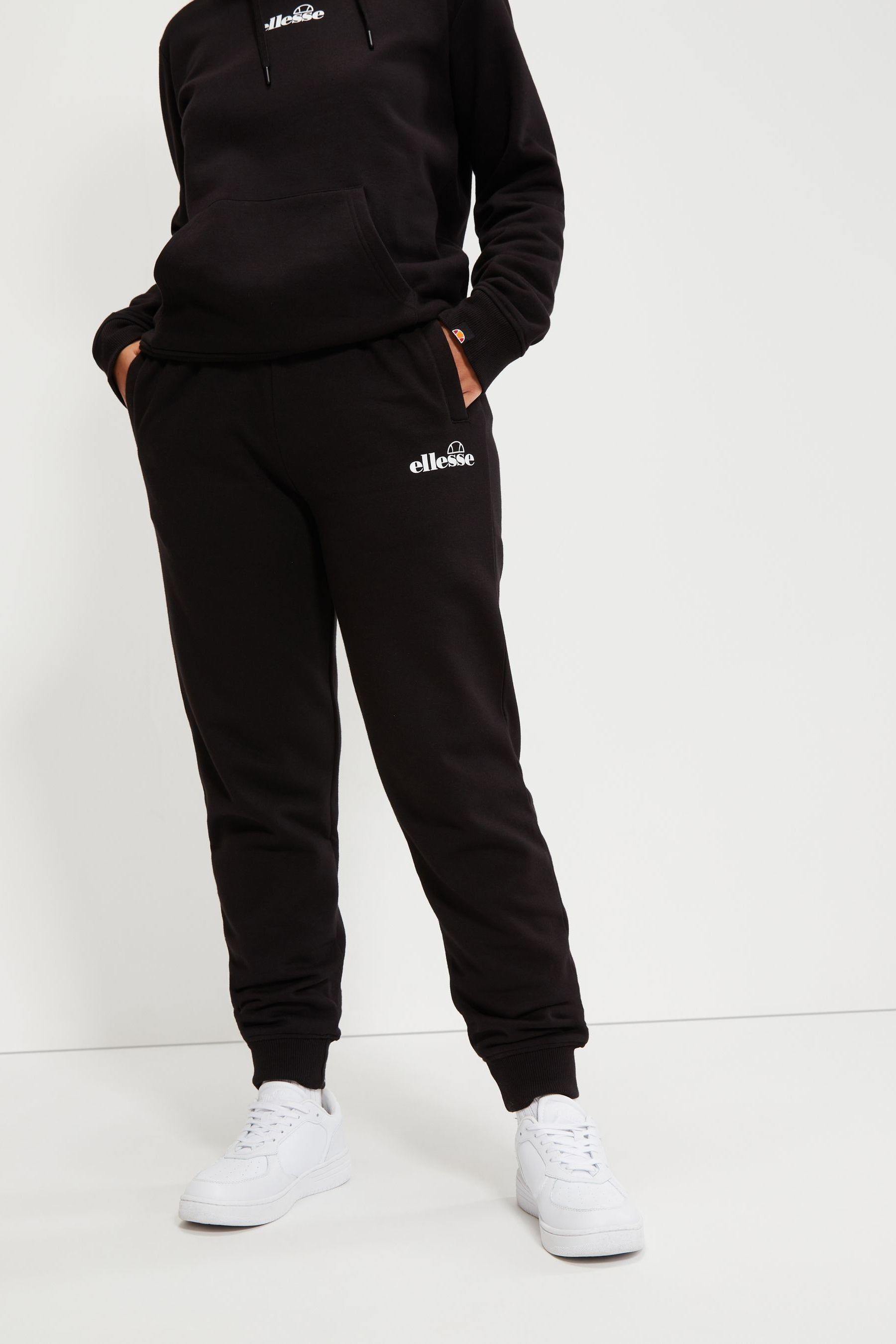Ellesse sale skinny joggers