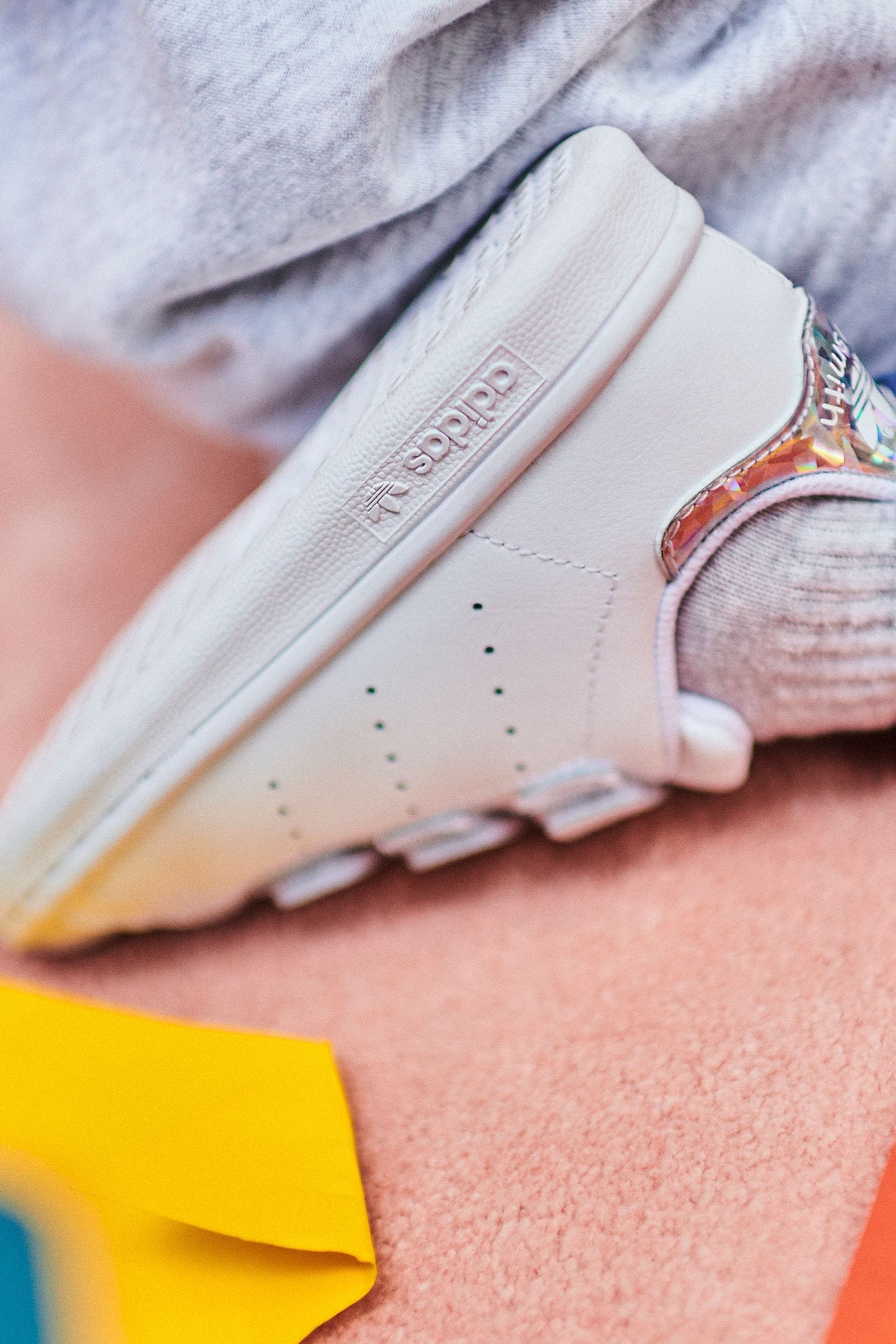 Stan smith white iridescent best sale