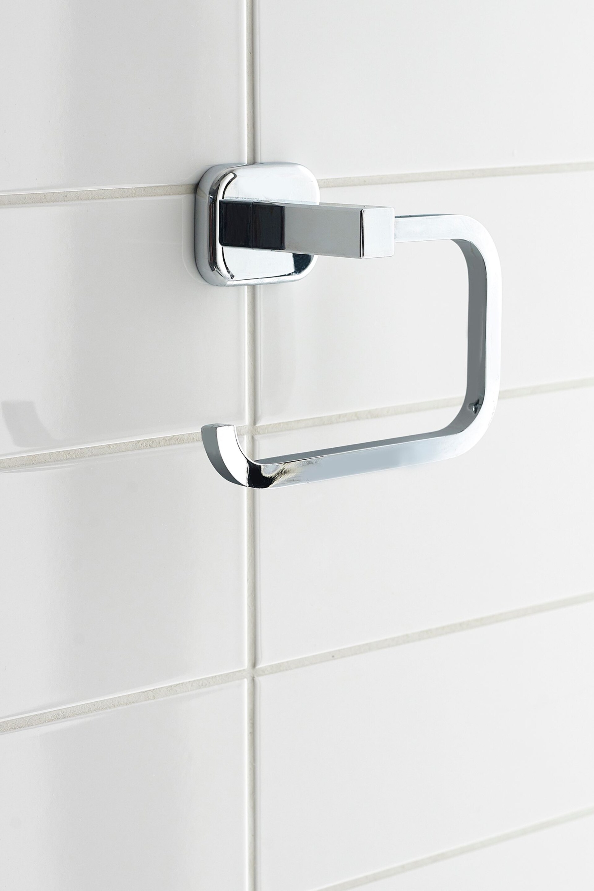 Chrome Toilet Roll Holder - Image 2 of 3