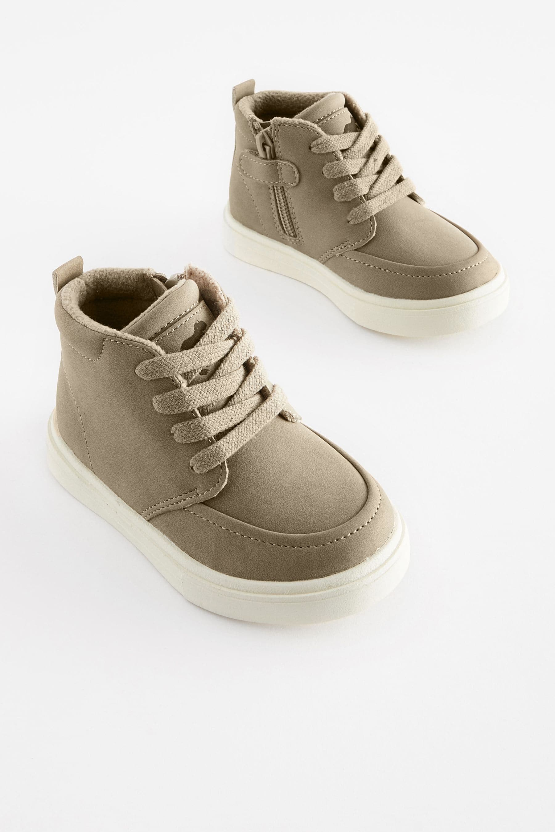 Wide chukkas hot sale