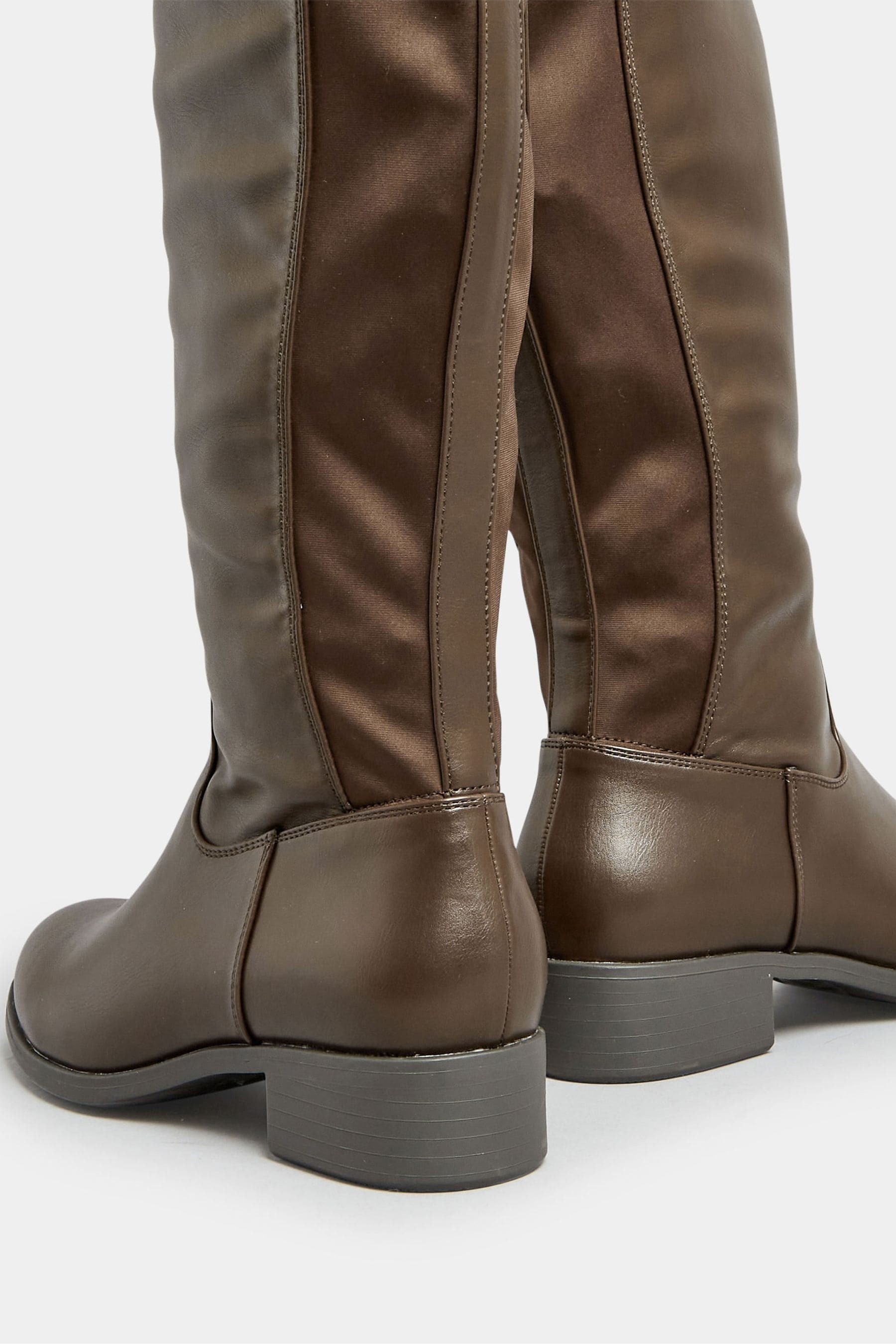 Extra wide brown boots 2025