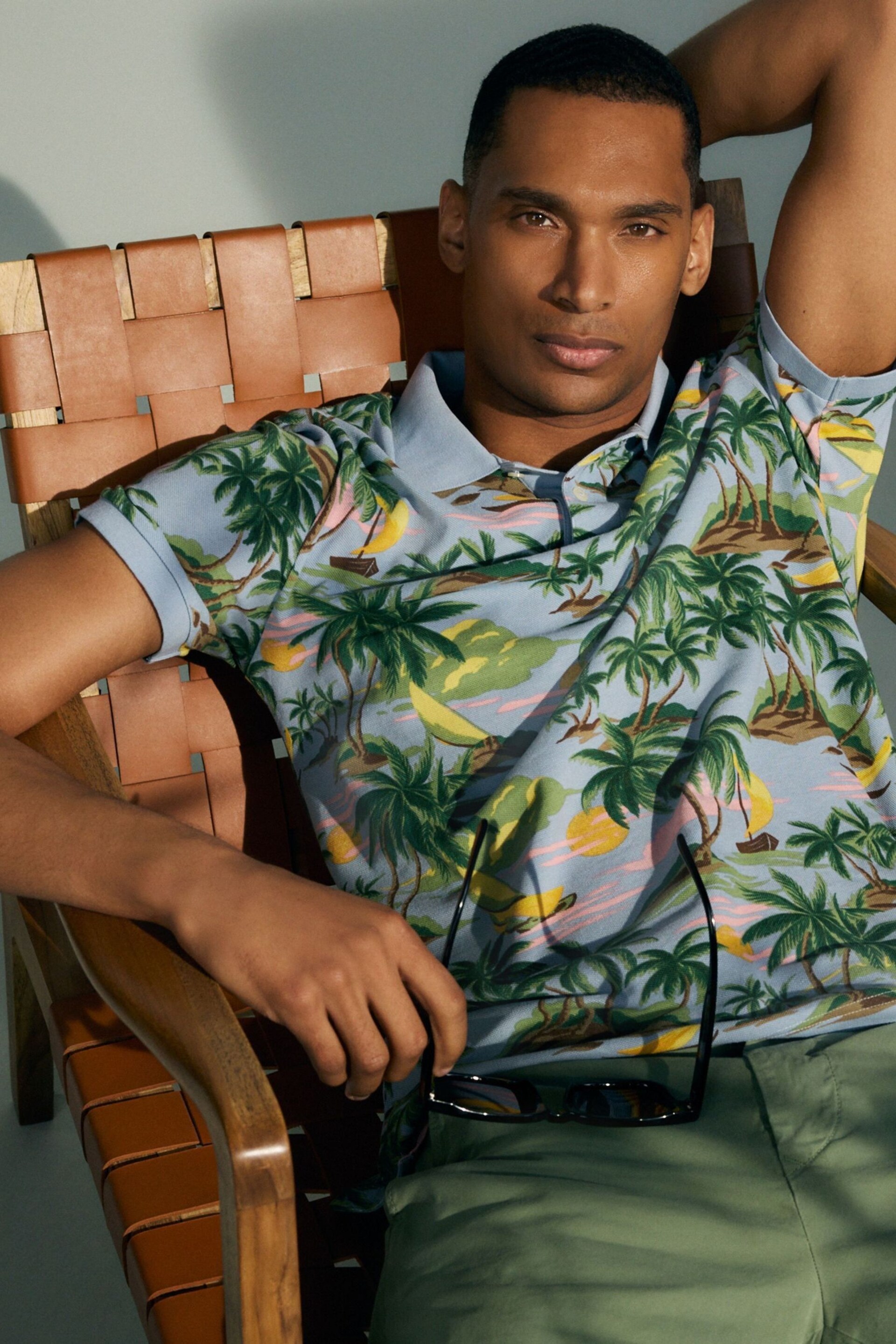 GANT Blue Hawaiian Print Polo Shirt - Image 2 of 8