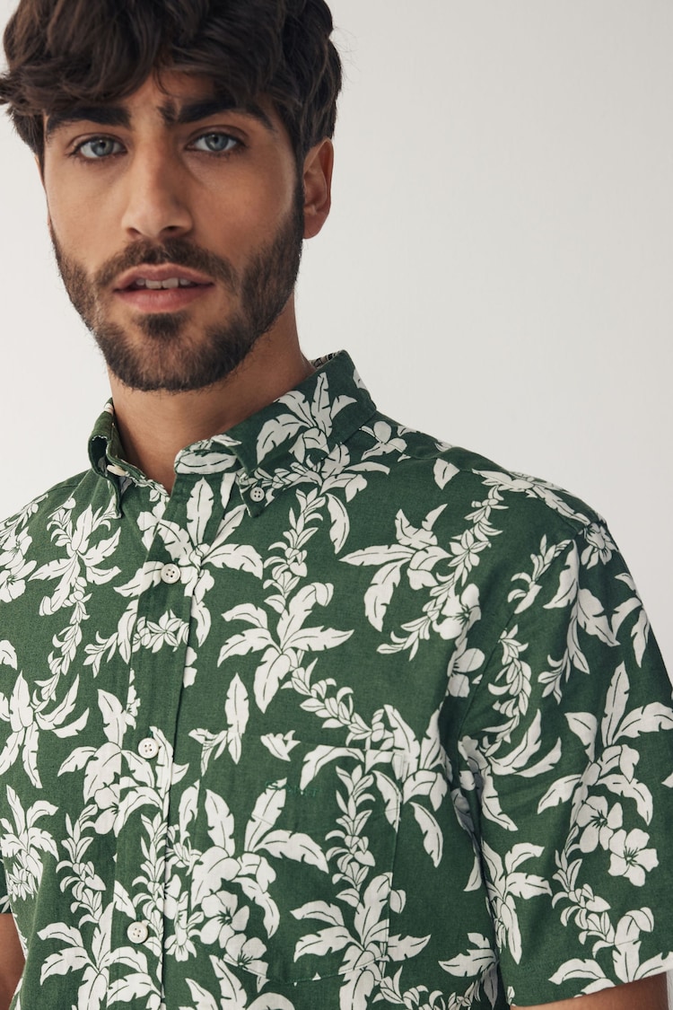 GANT Green Regular Fit Palm Print Cotton Linen Short Sleeve Shirt - Image 4 of 4