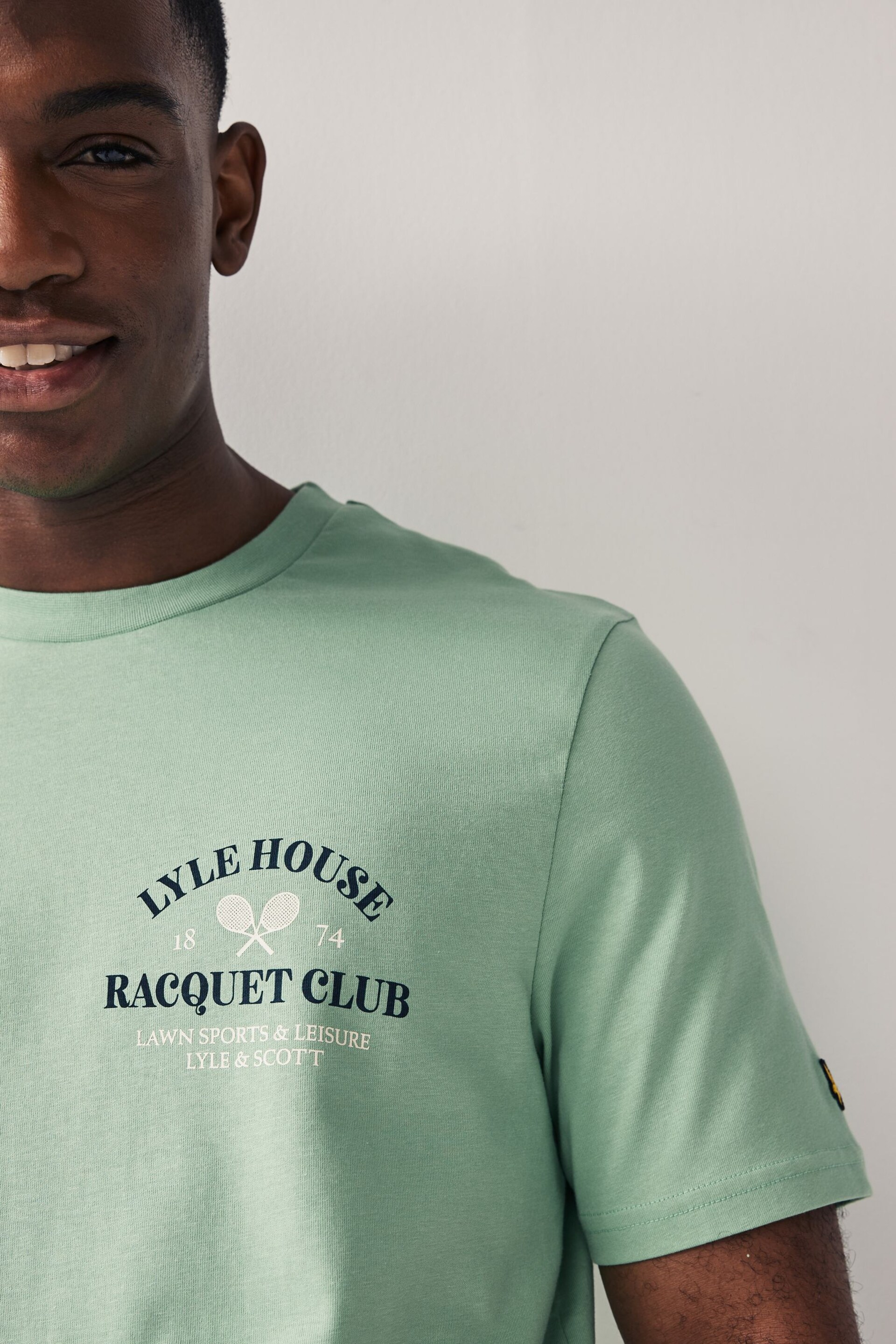 Lyle & Scott Racquet Club Graphic Print T-Shirt - Image 5 of 5