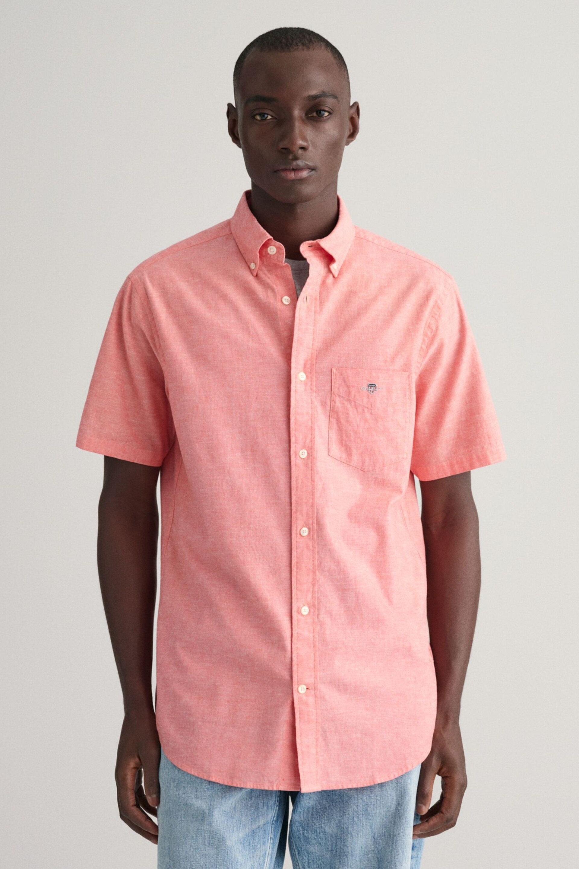 GANT Pink Regular Fit Cotton Linen Short Sleeve Shirt - Image 1 of 5