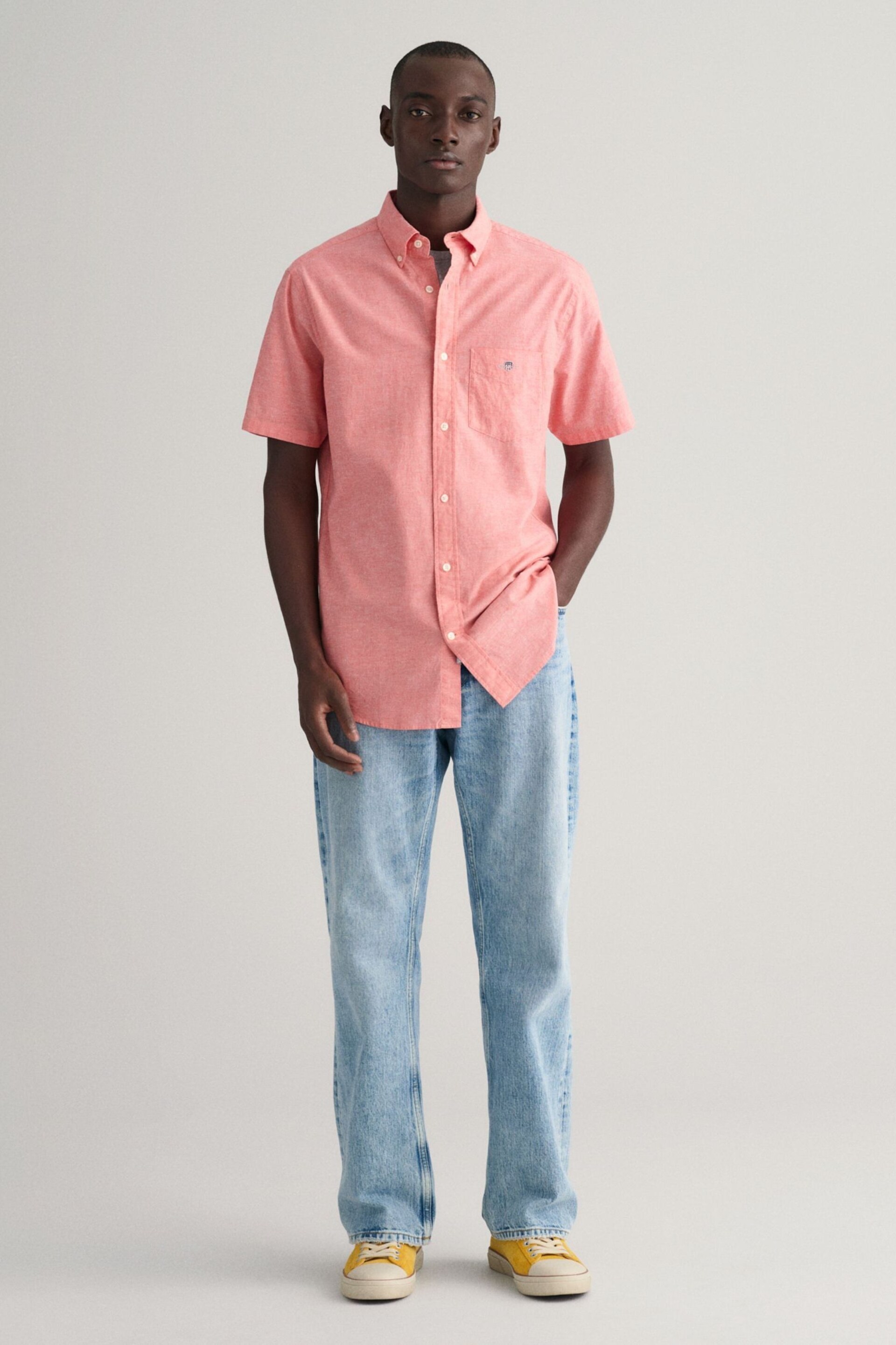 GANT Pink Regular Fit Cotton Linen Short Sleeve Shirt - Image 3 of 5