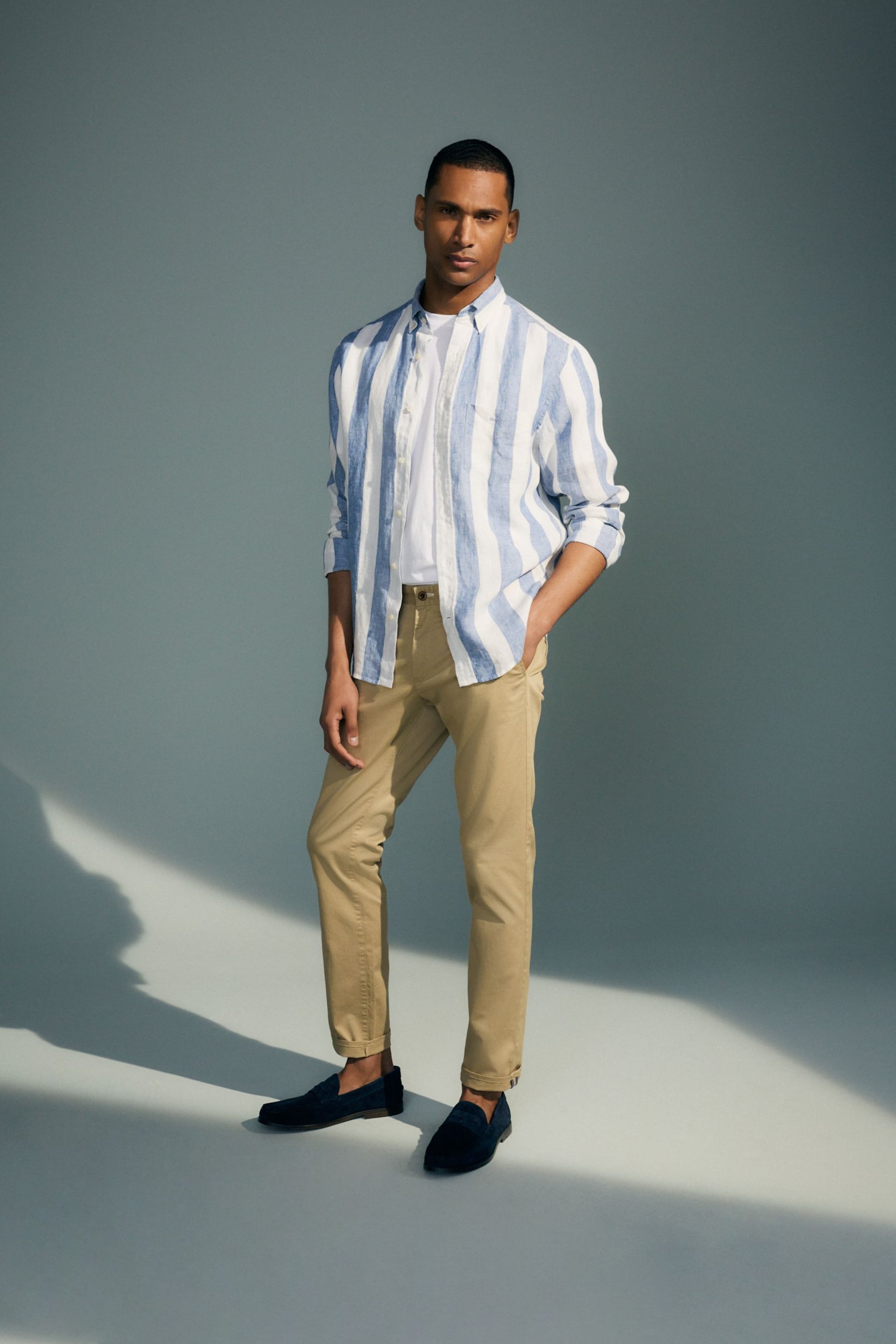 GANT Blue Regular Fit Bold Striped Linen Shirt - Image 3 of 10