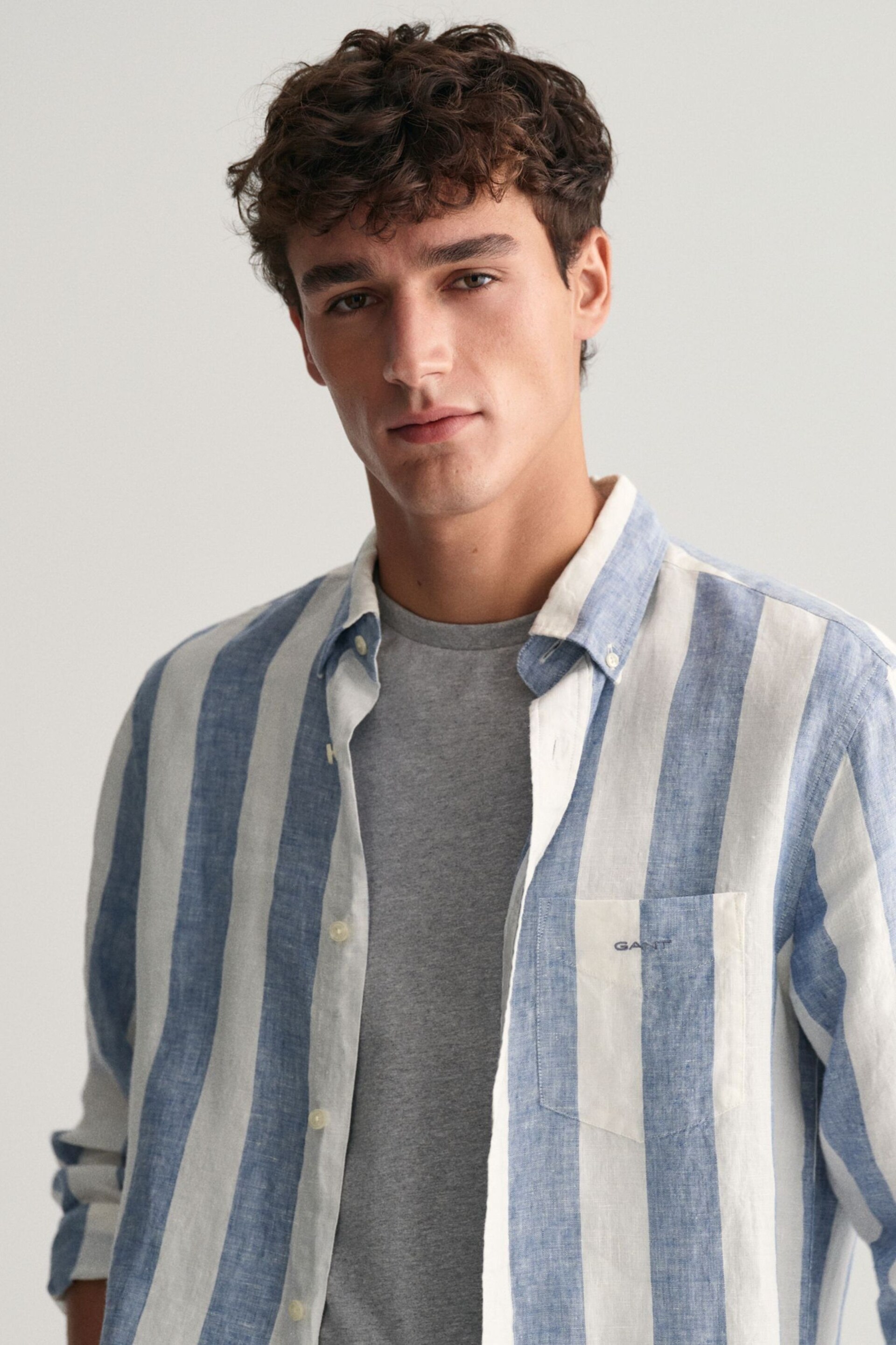 GANT Blue Regular Fit Bold Striped Linen Shirt - Image 8 of 10