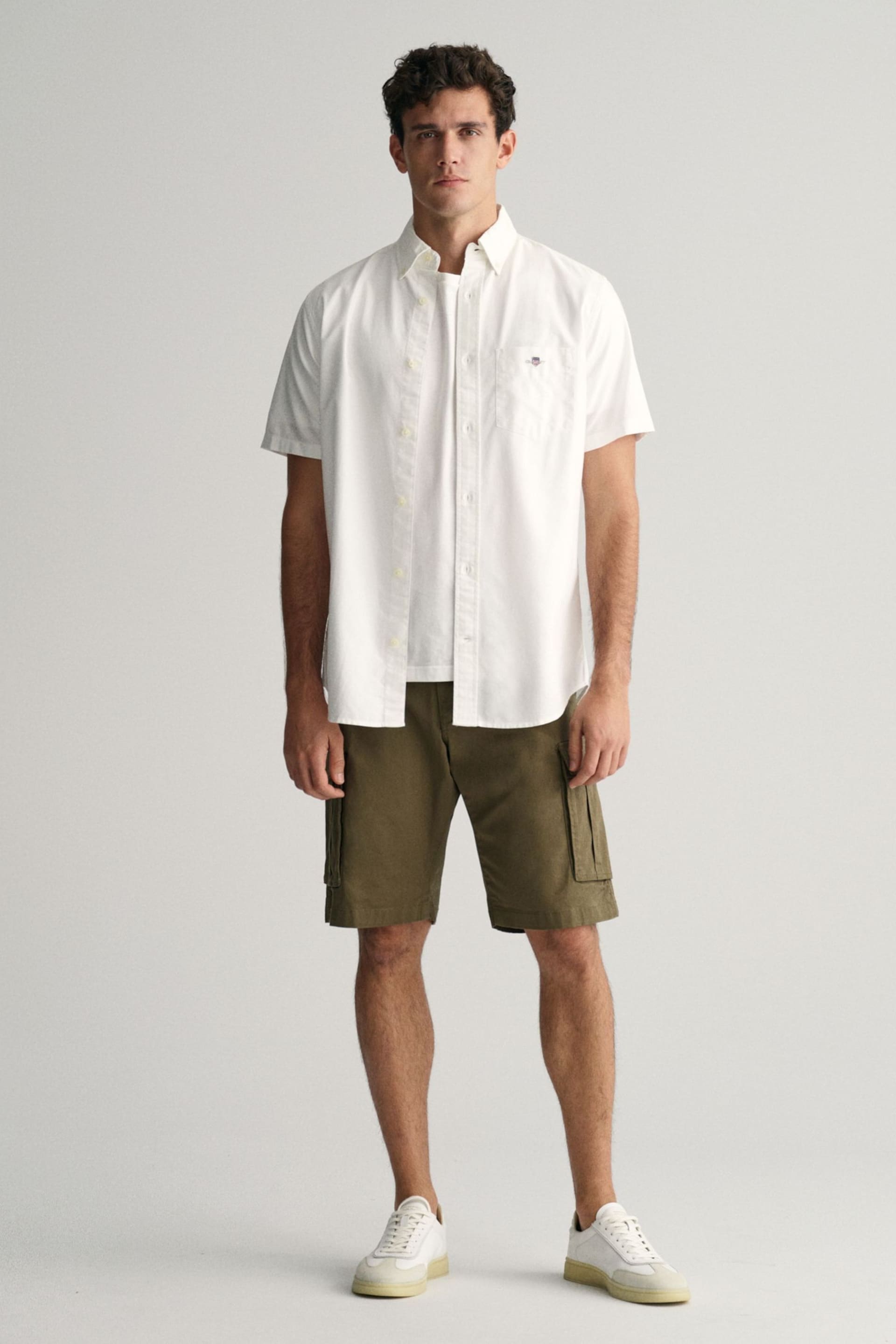 GANT Regular Fit Oxford Short Sleeve Shirt - Image 3 of 6
