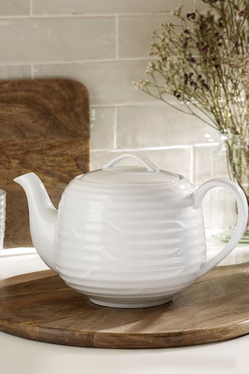 White Malvern Embossed Teapot